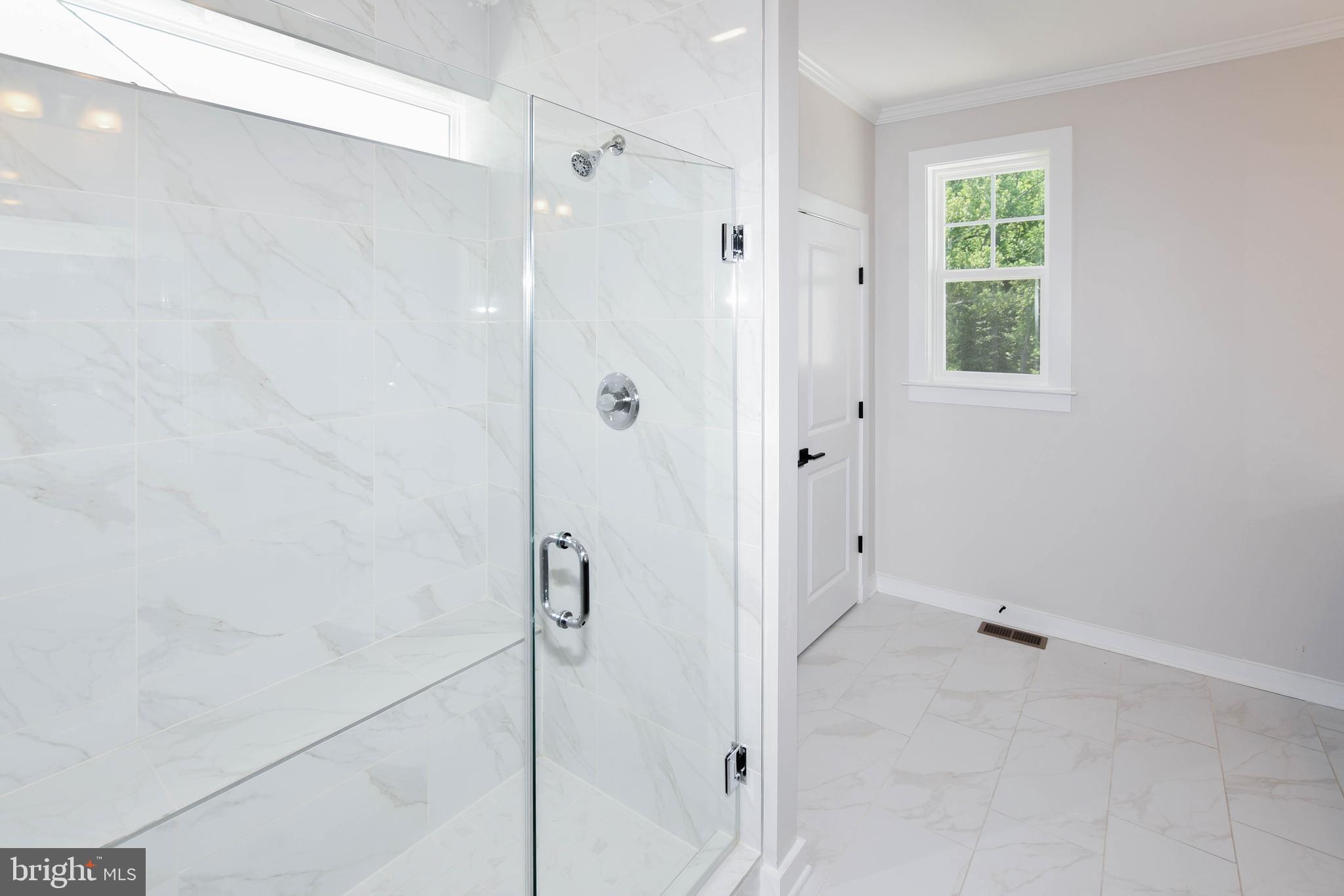 SOUTHLAKE - Residential