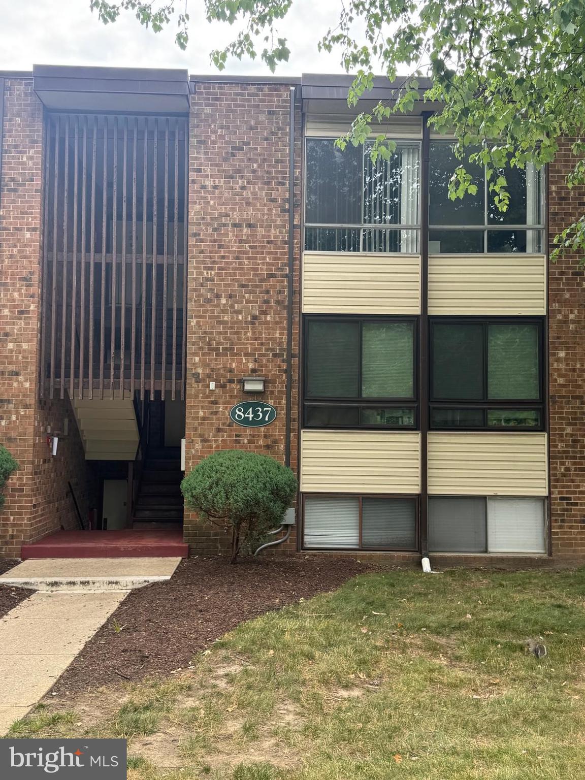 CHELSEA WOODS CONDO - Residential