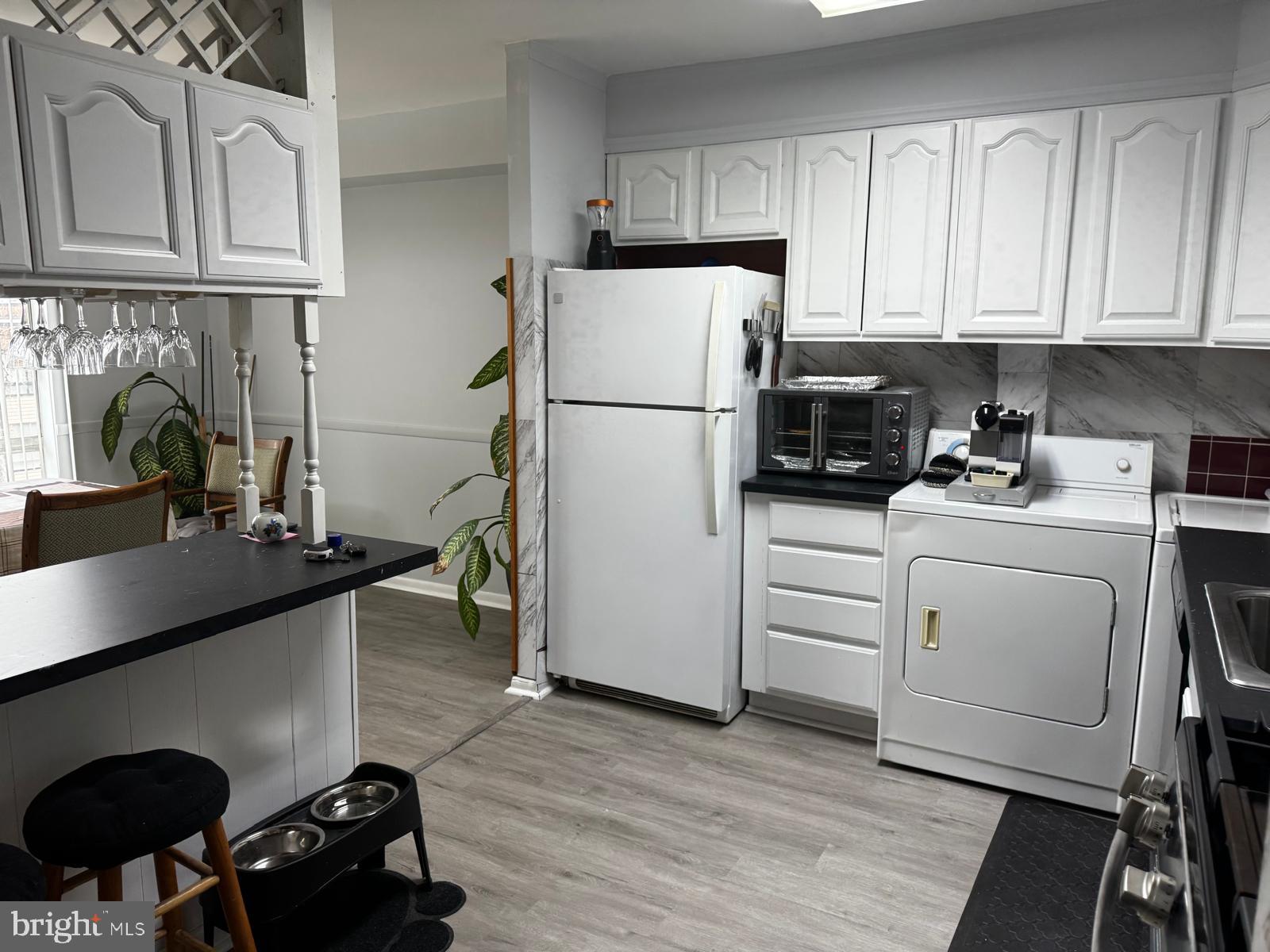 CHELSEA WOODS CONDO - Residential