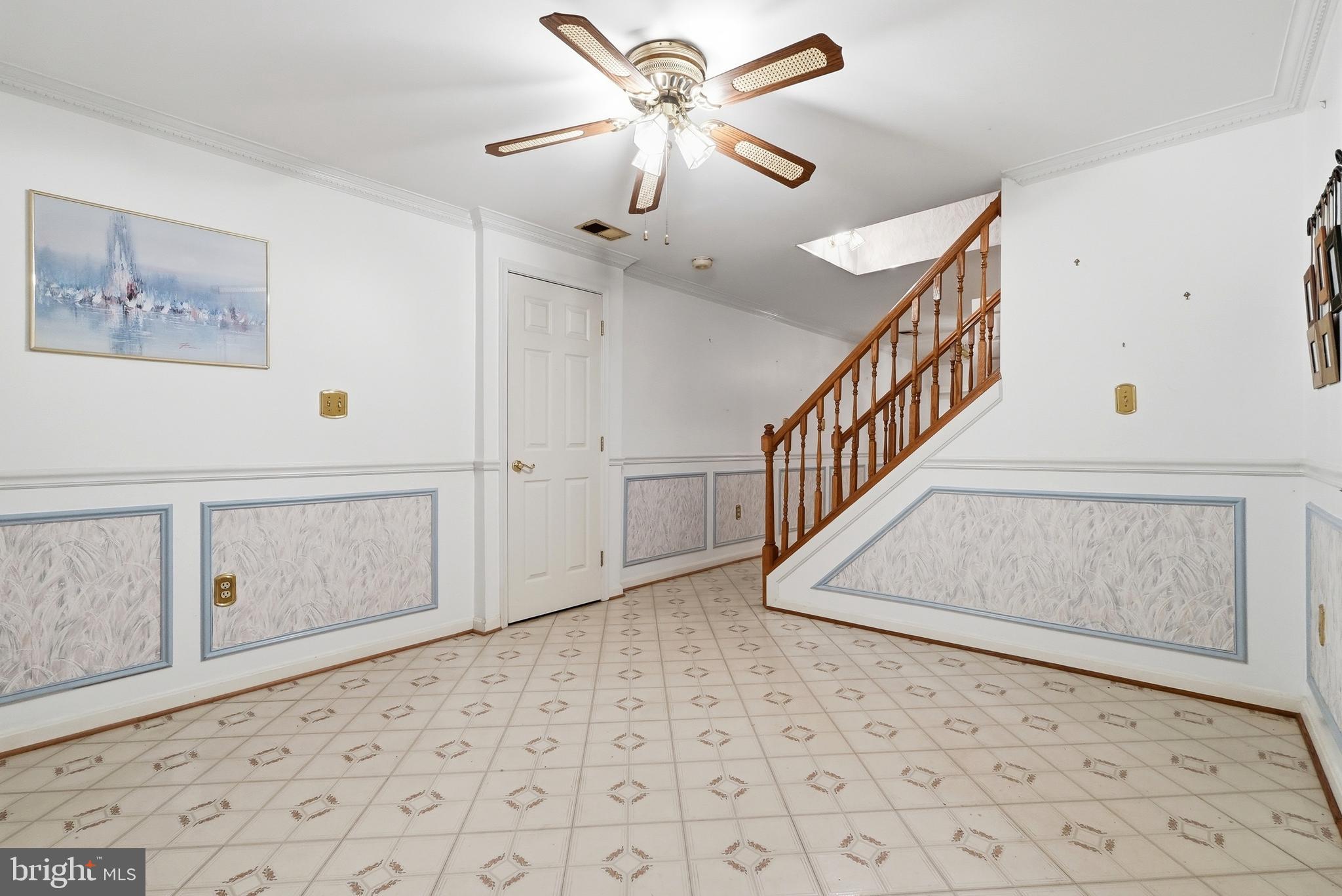 LONGMEAD - Residential
