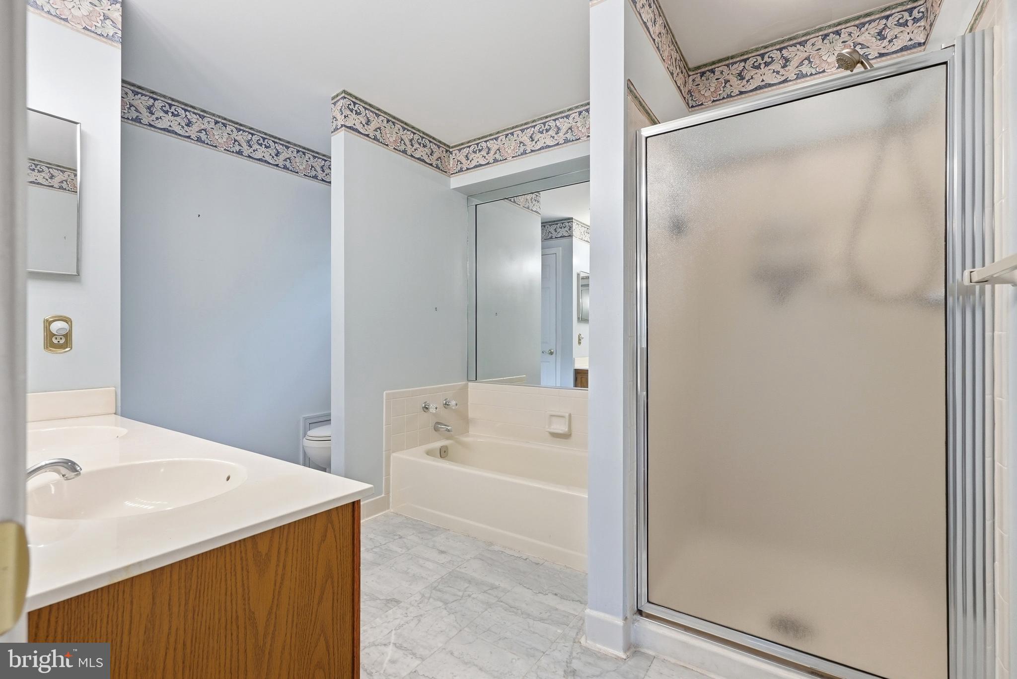 LONGMEAD - Residential