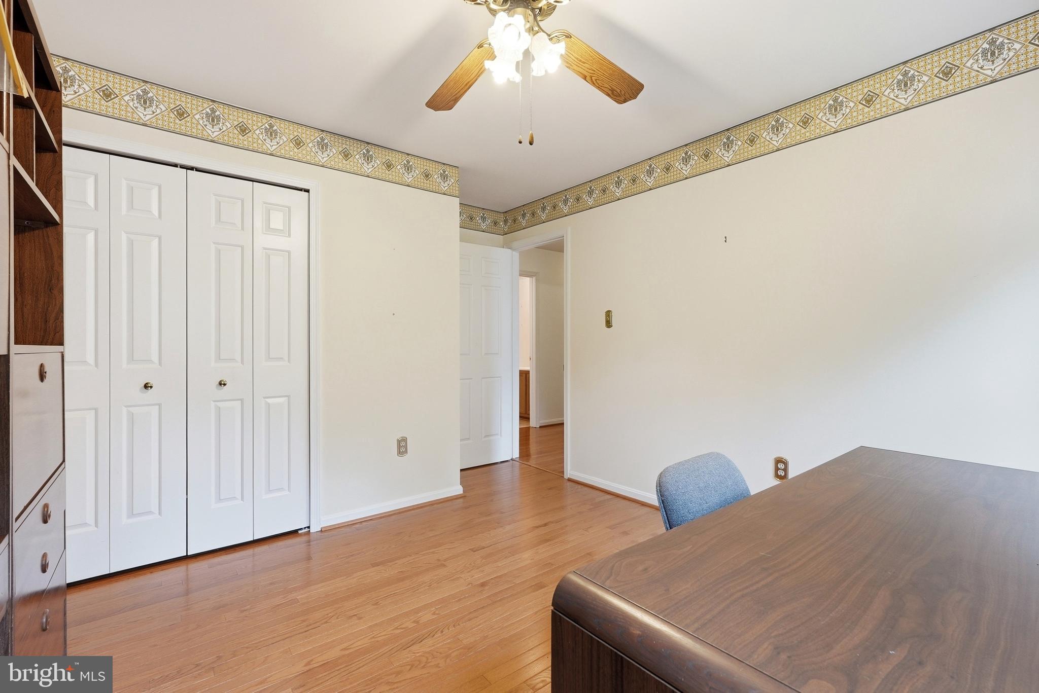 LONGMEAD - Residential