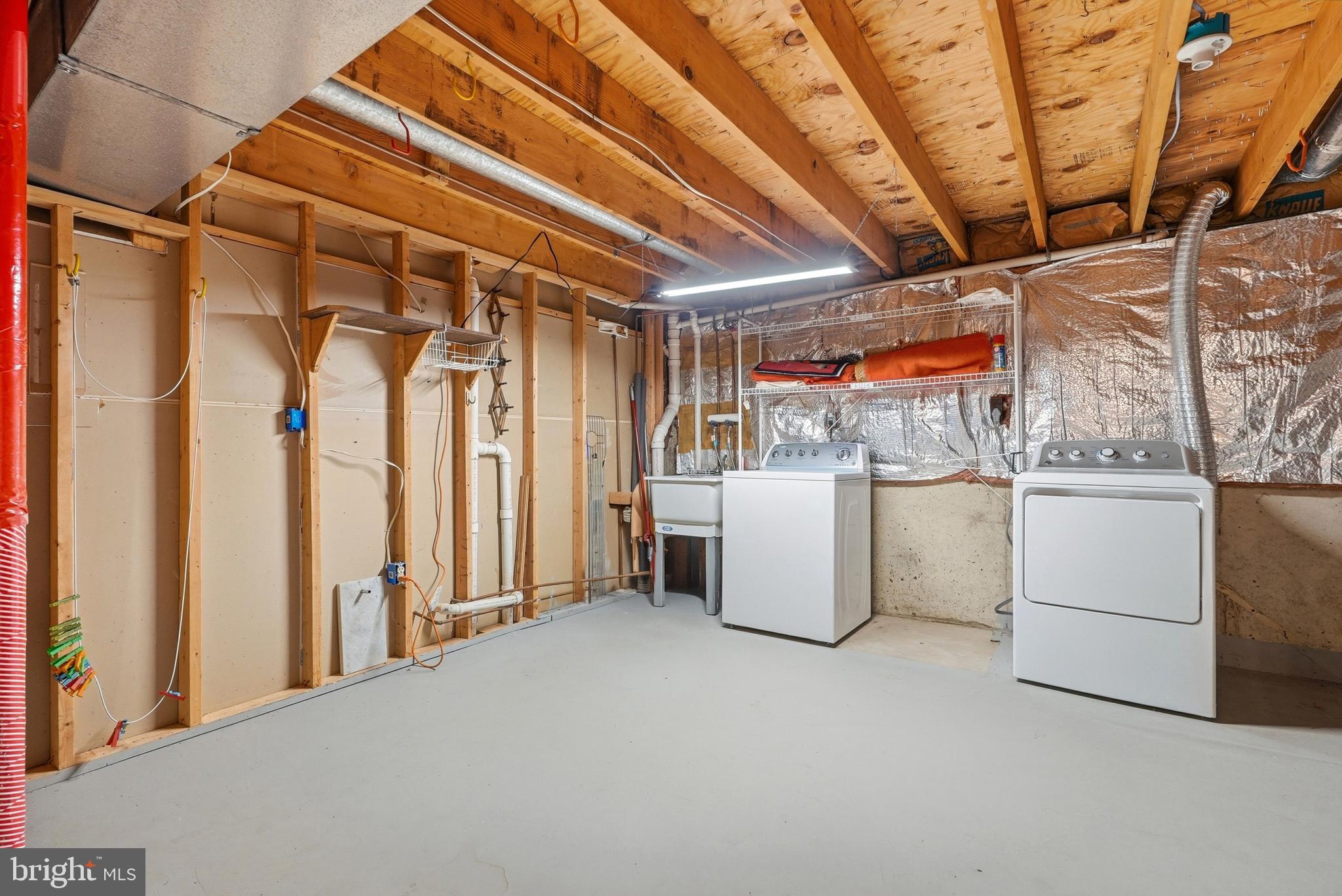 LONGMEAD - Residential