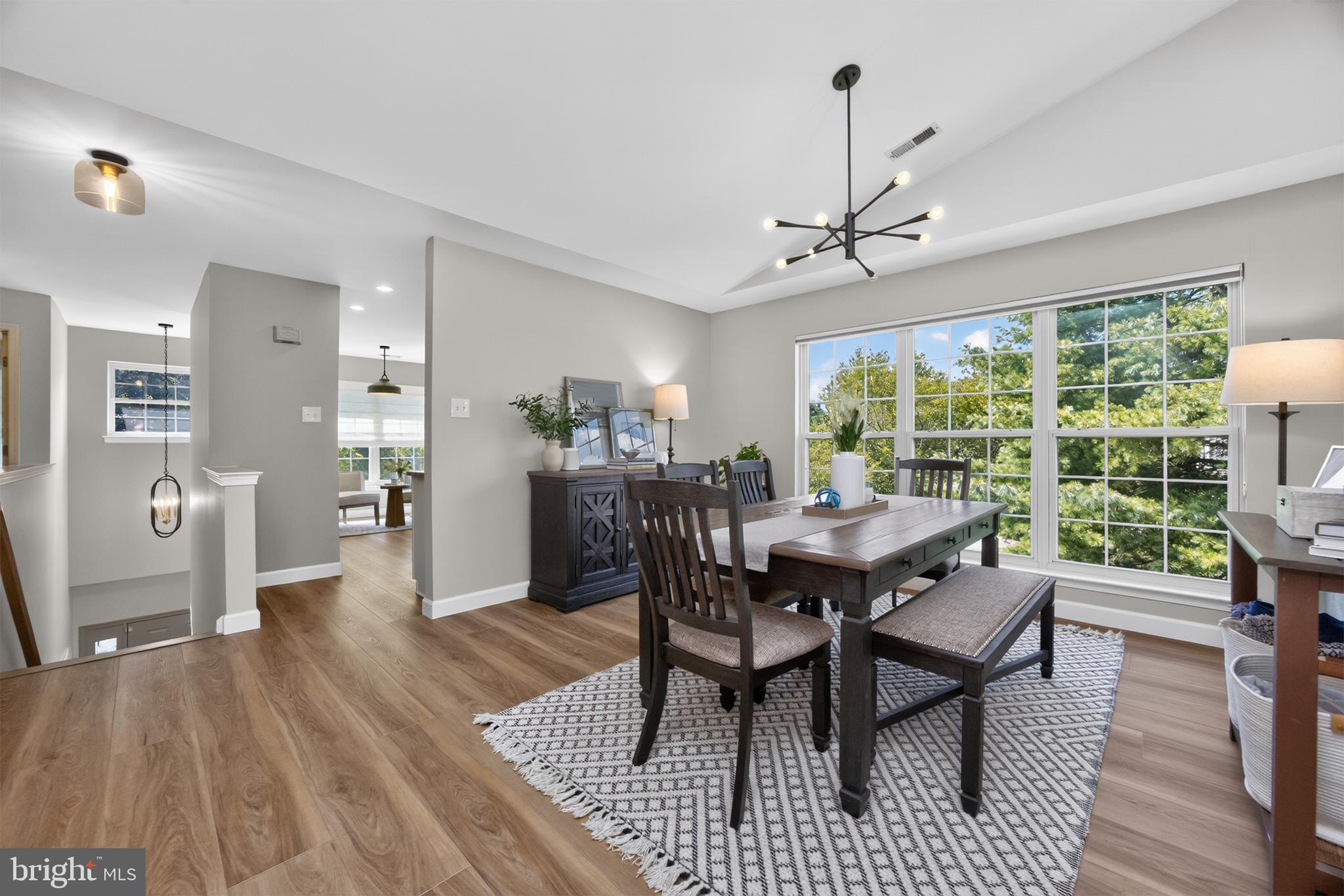 CHARLESTOWN HUNT - Residential