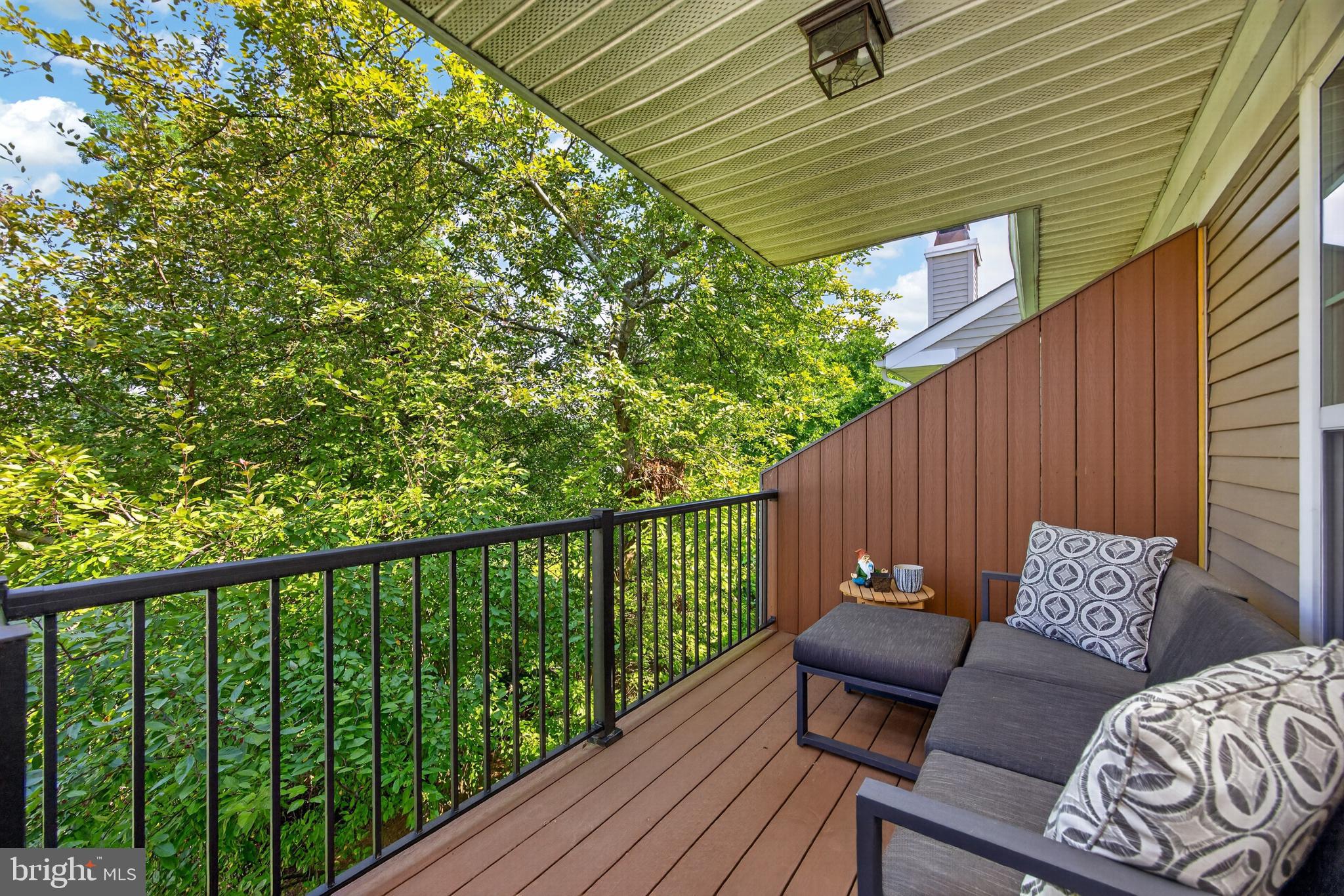 CHARLESTOWN HUNT - Residential