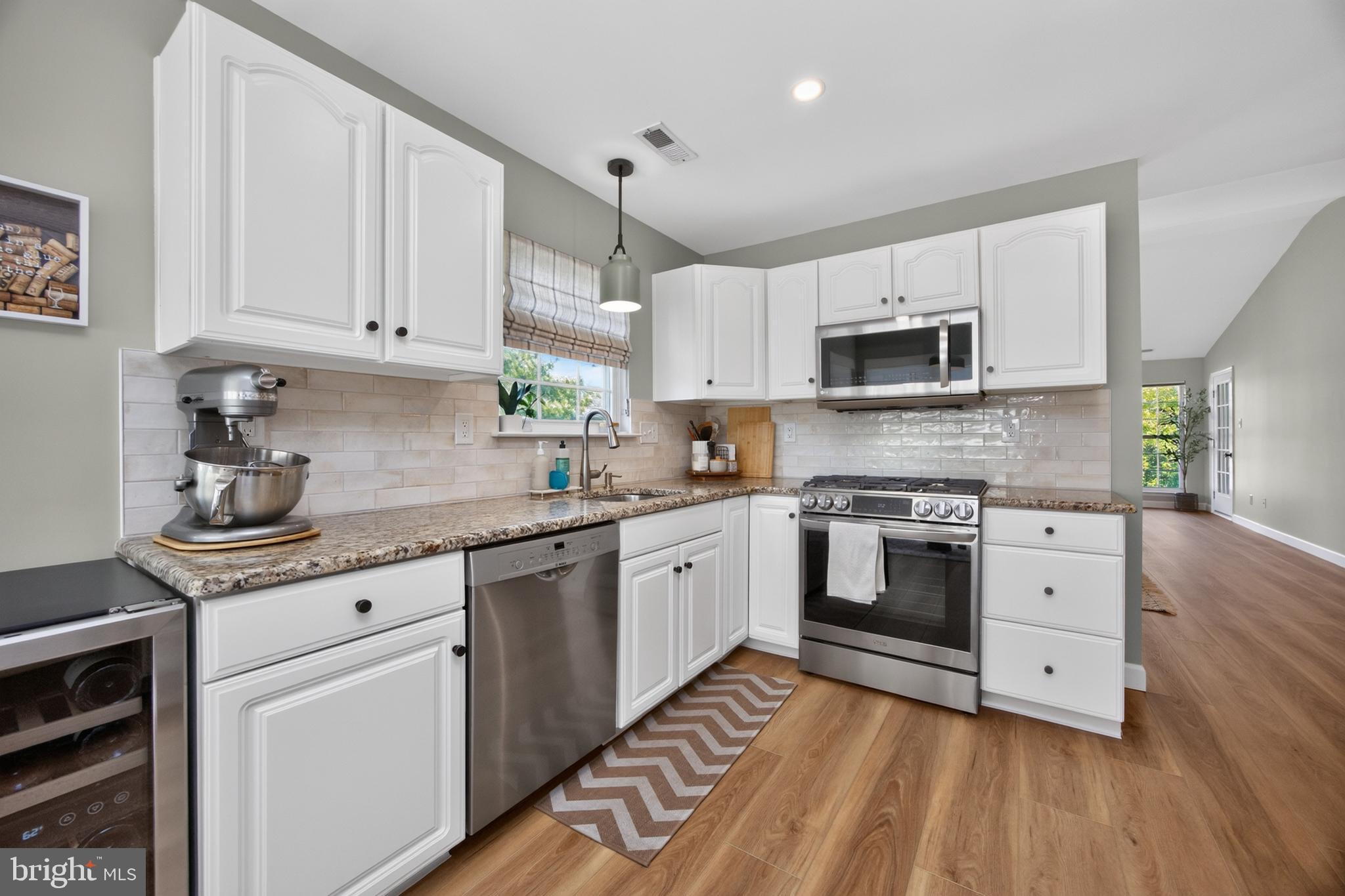 CHARLESTOWN HUNT - Residential