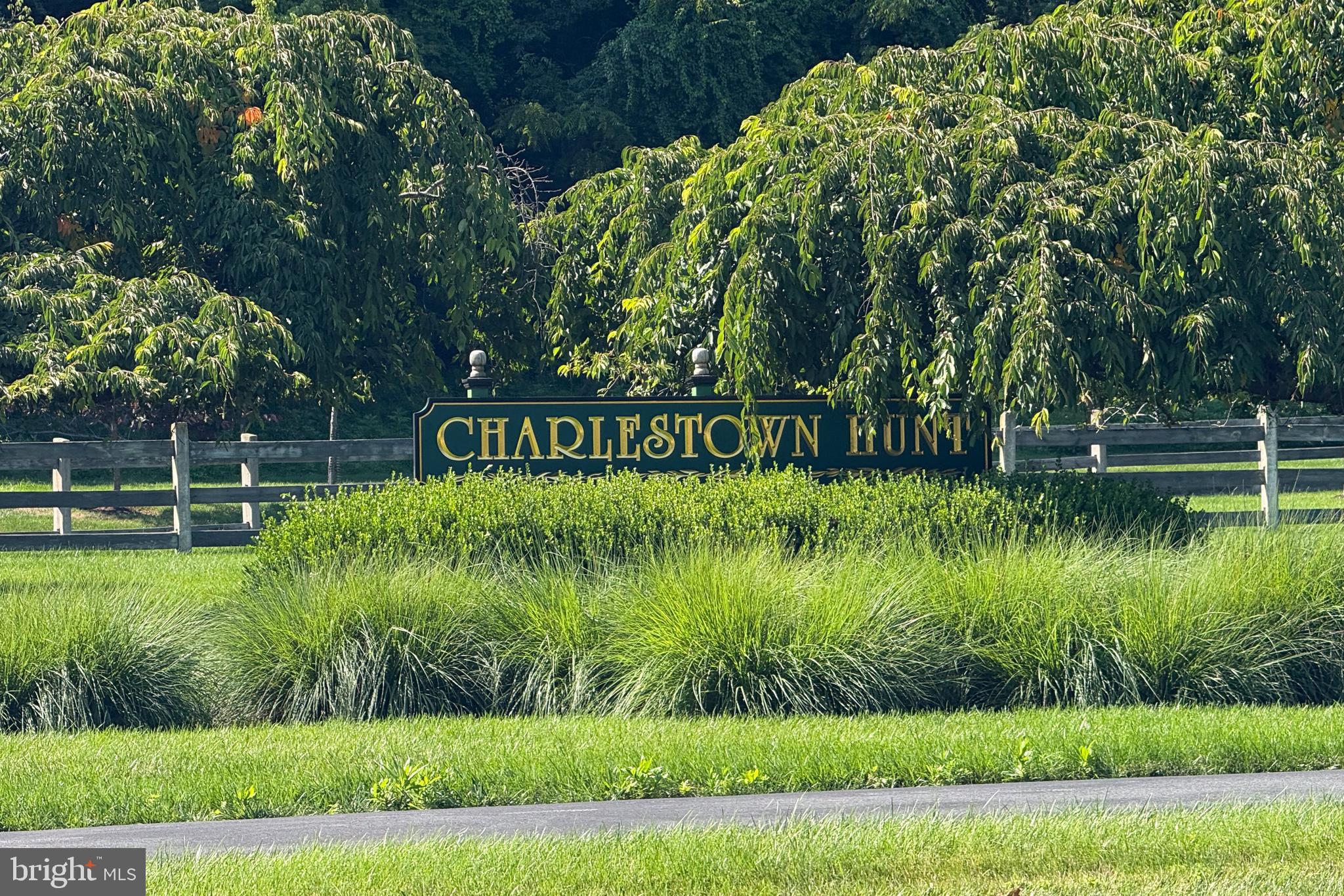 CHARLESTOWN HUNT - Residential