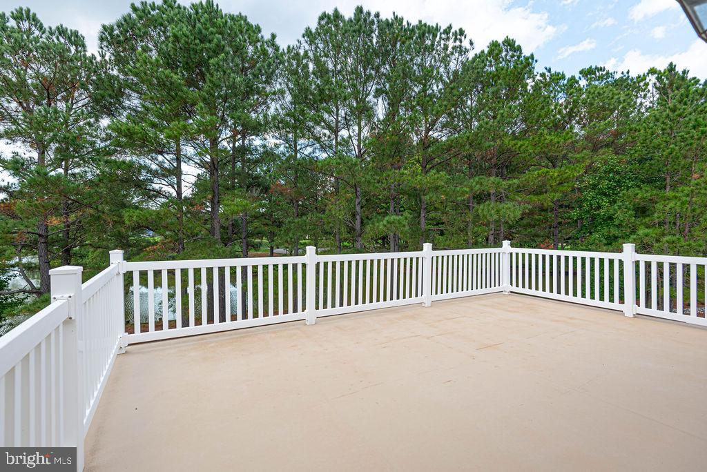 RIVER RUN - Residential
