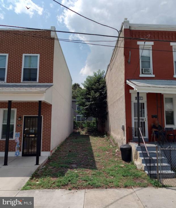 Don't miss this opportunity to own a vacant lot at 748 N Dekalb St in Philadelphia. Whether you're looking to build a single family home or invest in a growing neighborhood, this property offers great potential. Conveniently located near major roadways, public transportation, and local amenities, it's an excellent opportunity for developers, builders, or investors looking to bring their vision to life.

NOTE (please include this on your offer):
-The buyer is responsible for U&O.
