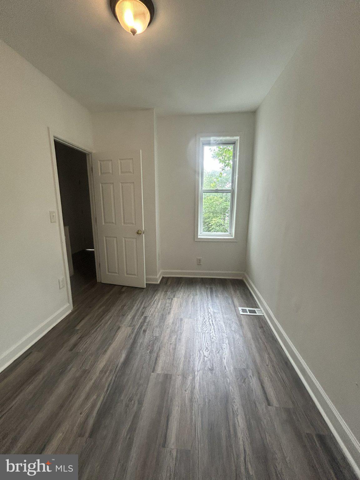 STRAWBERRY MANSION - Residential