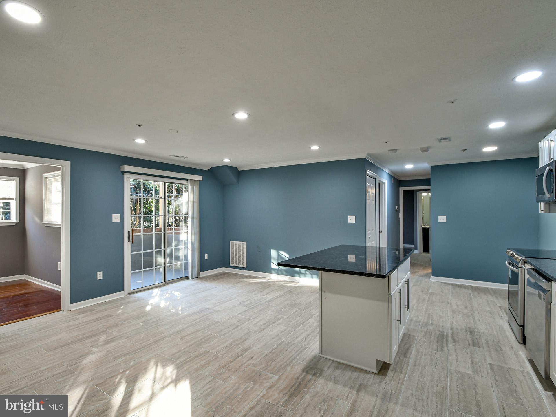 ROSECROFT COMMONS - Residential