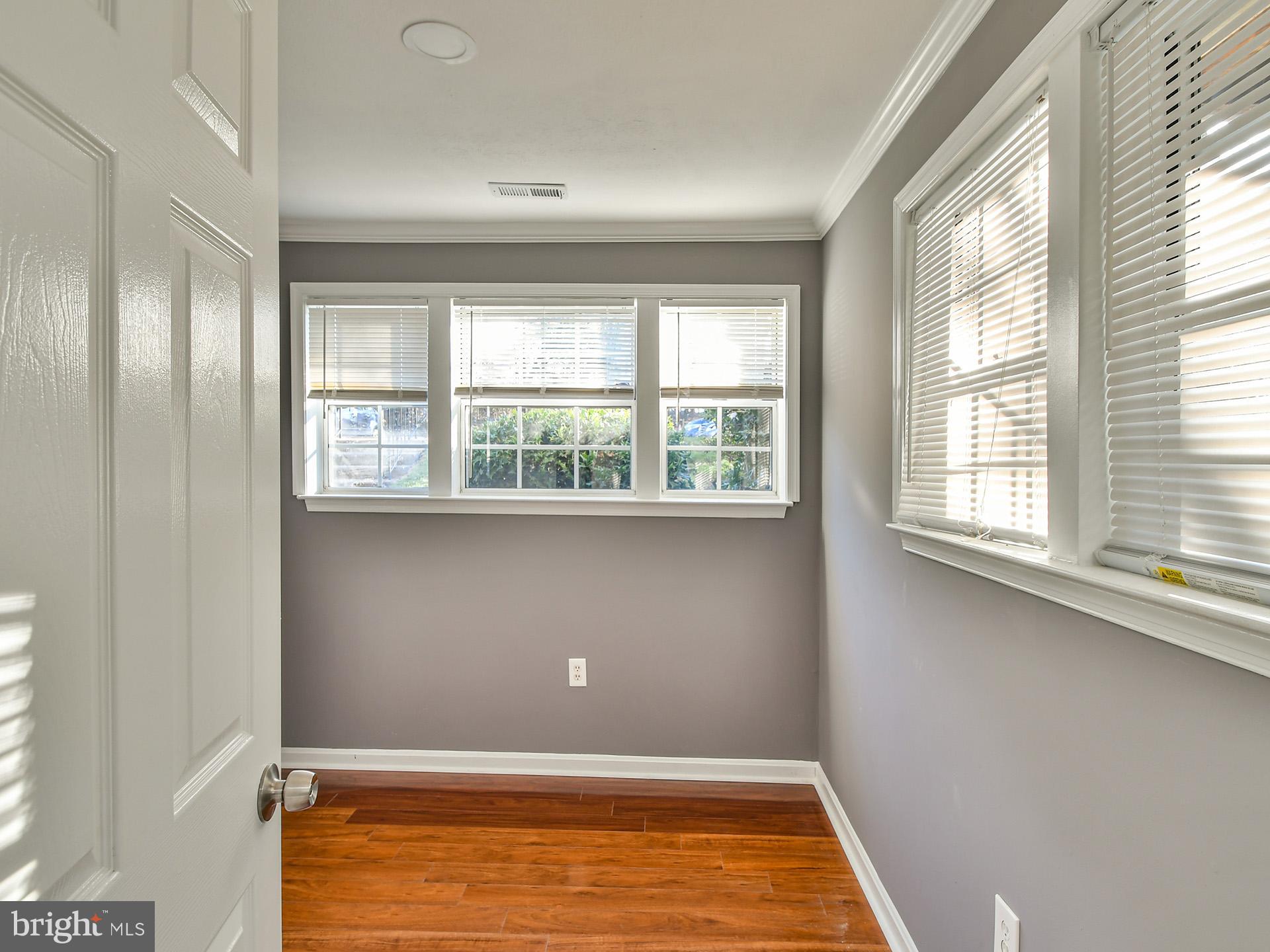 ROSECROFT COMMONS - Residential