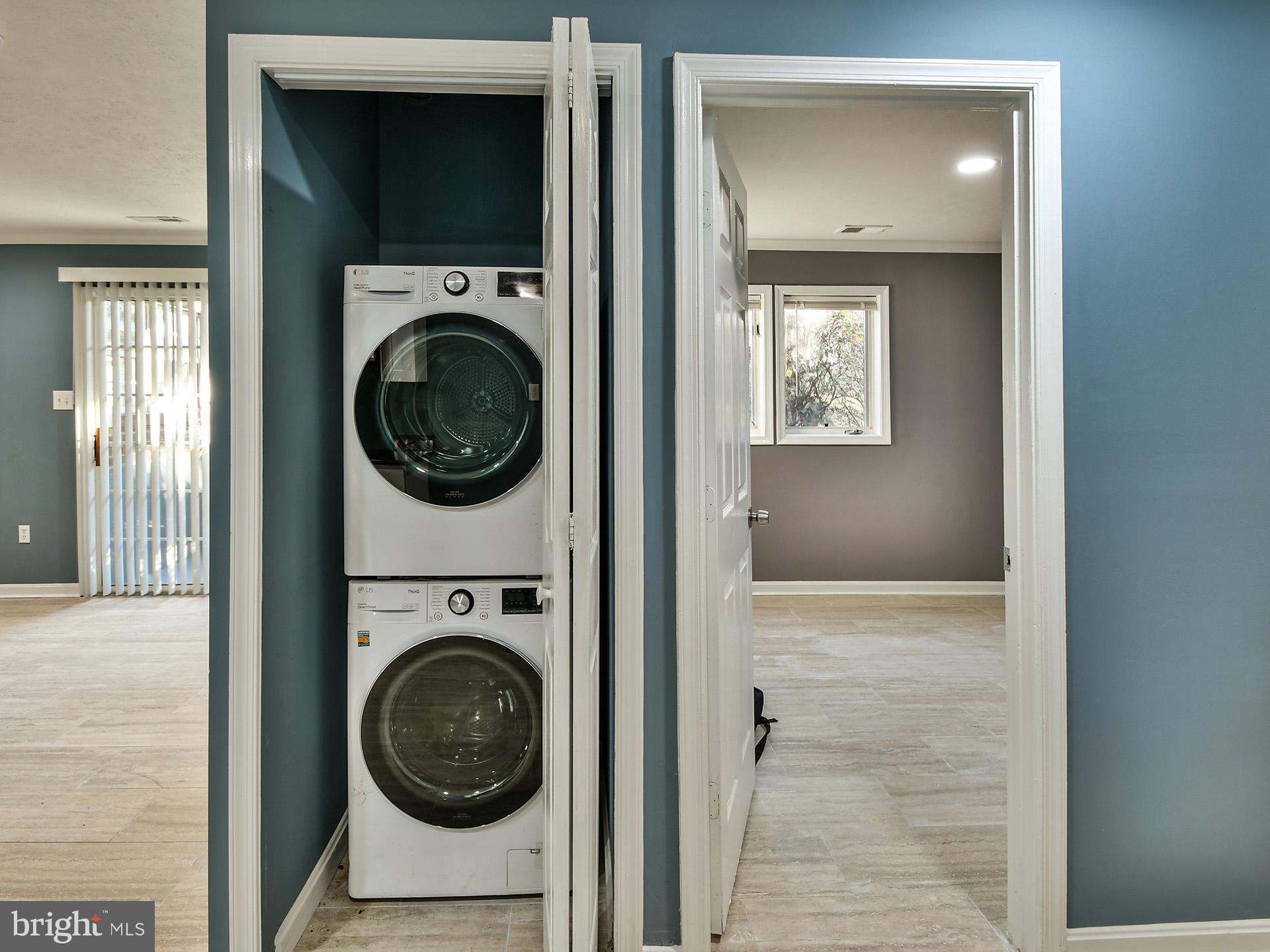 ROSECROFT COMMONS - Residential