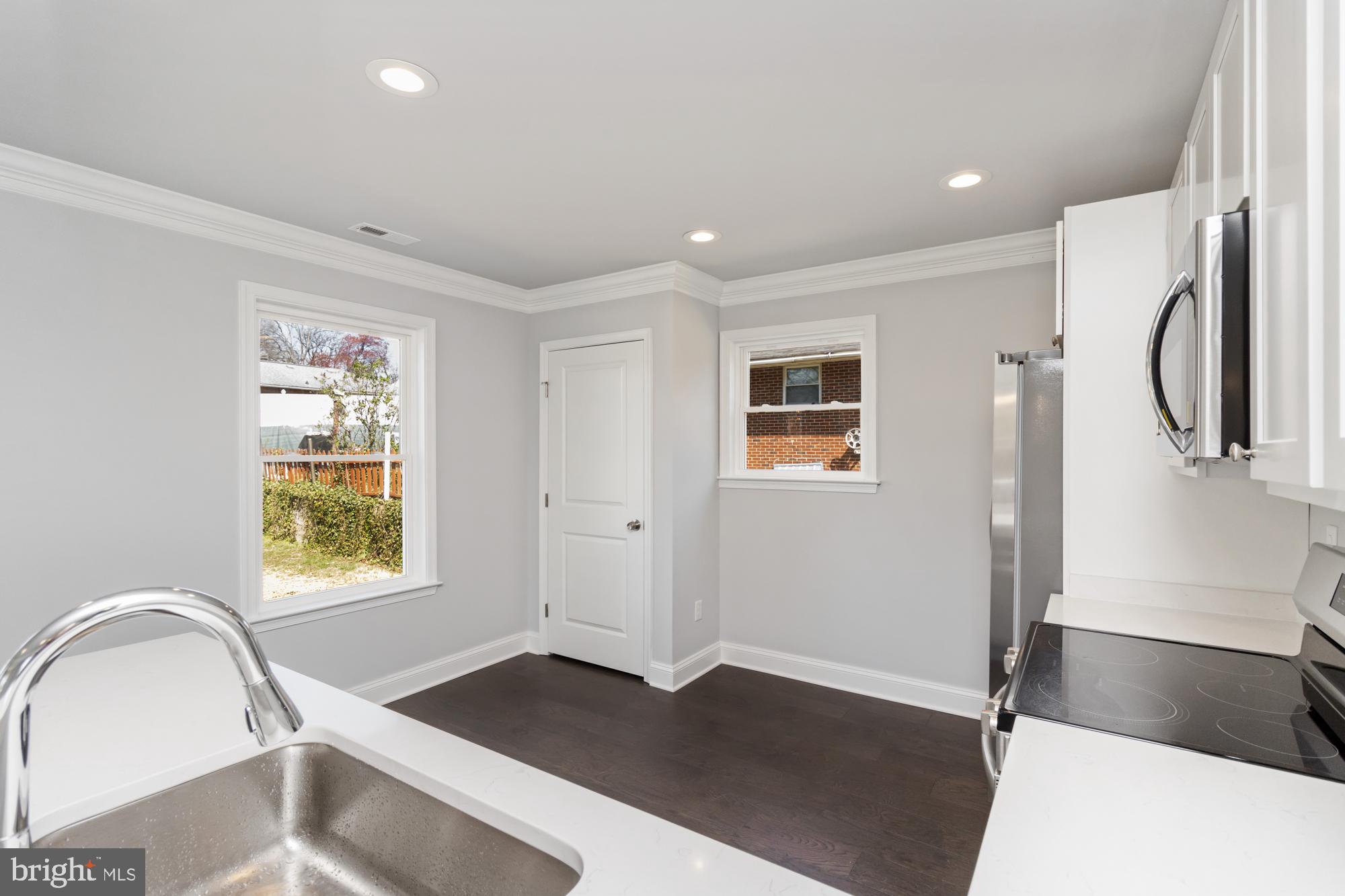 EASTERN HEIGHTS - Residential