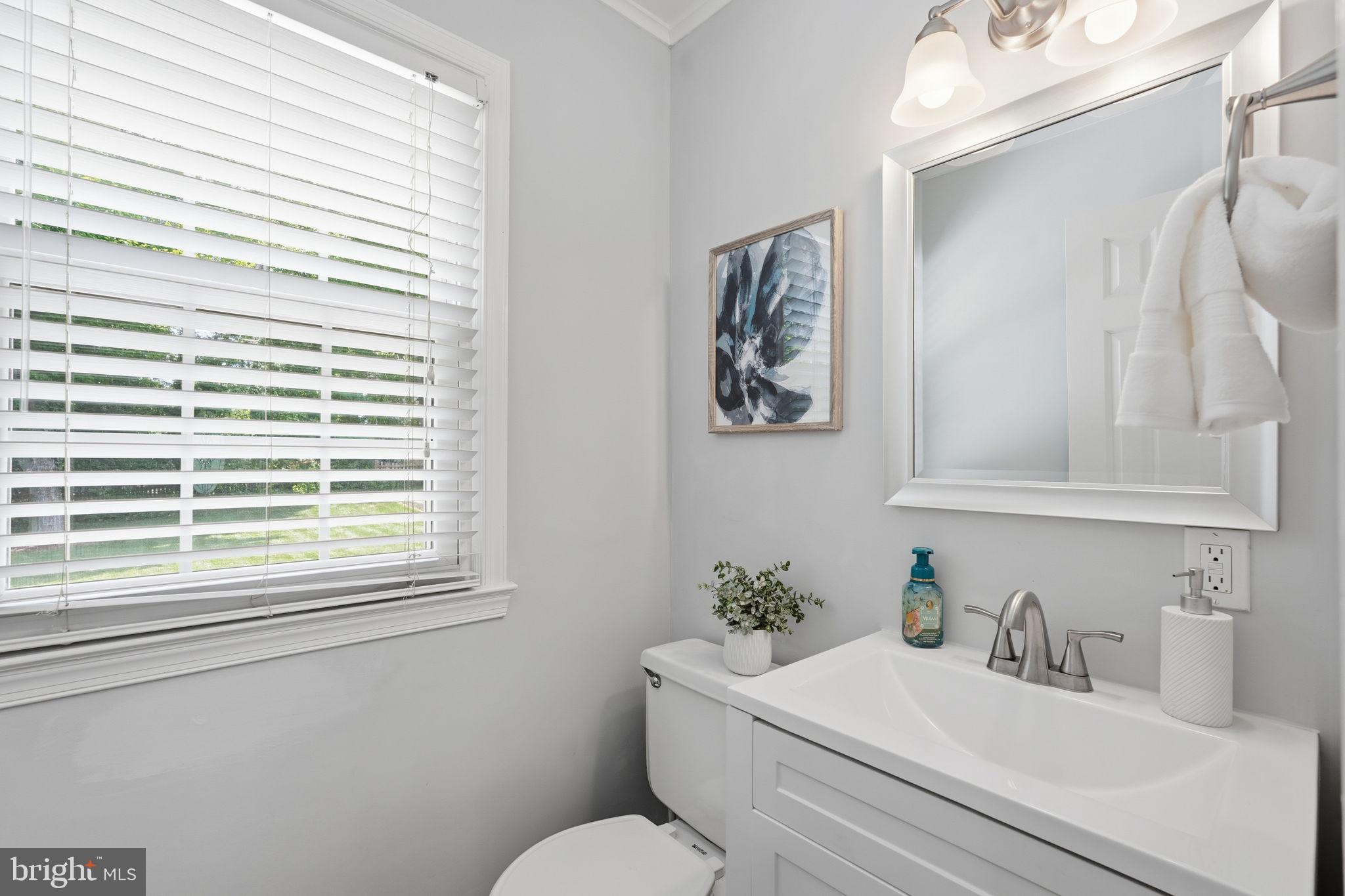 LAKE BRADDOCK - Residential