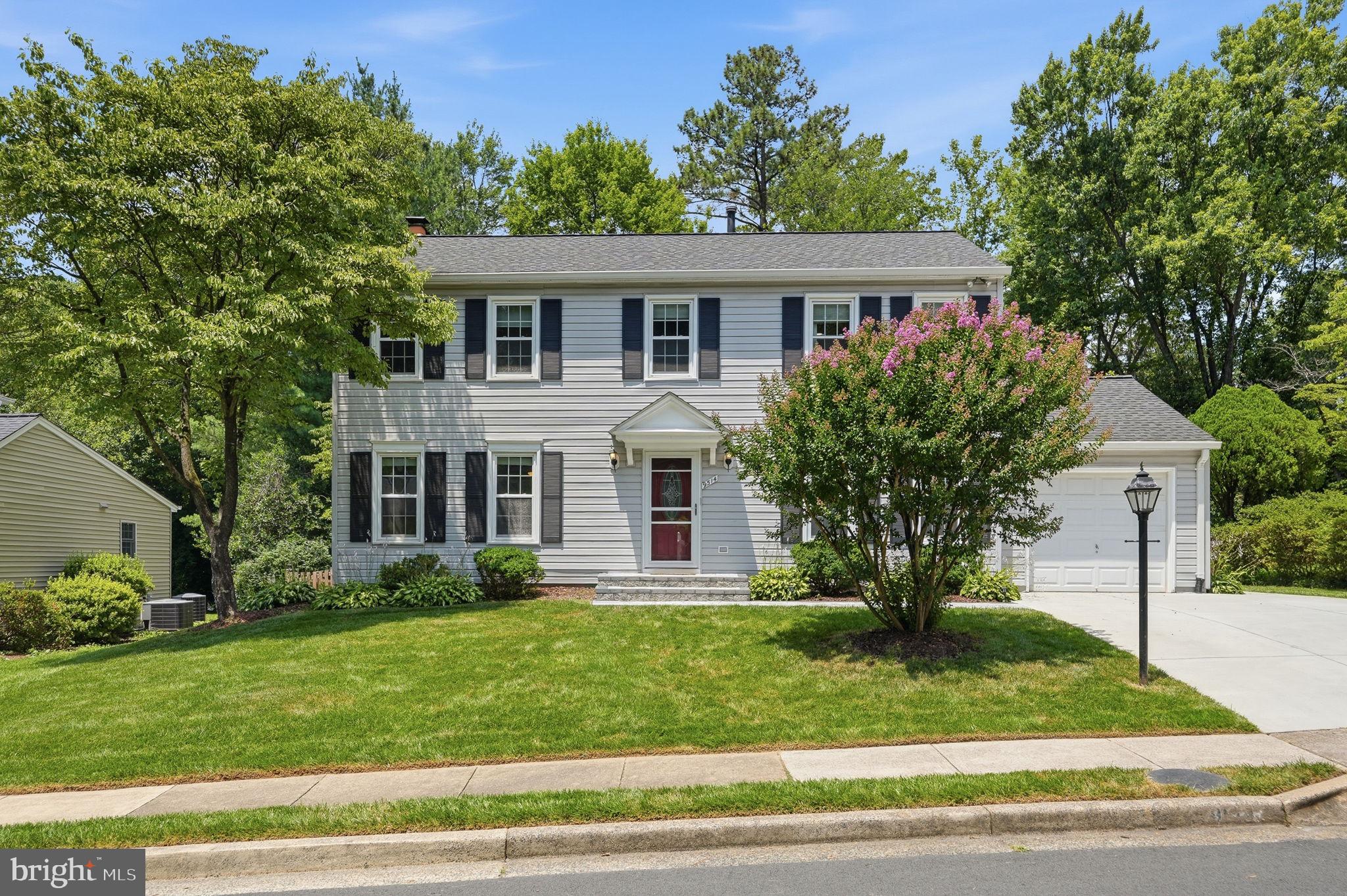 LAKE BRADDOCK - Residential
