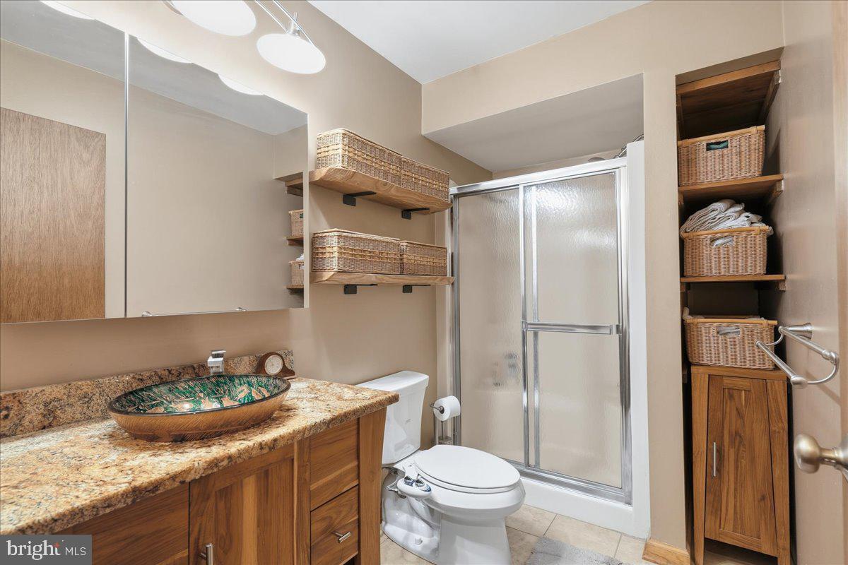EAGLE ROCK RESORT - Residential