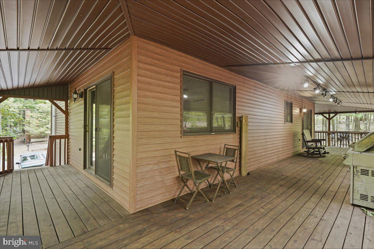 EAGLE ROCK RESORT - Residential