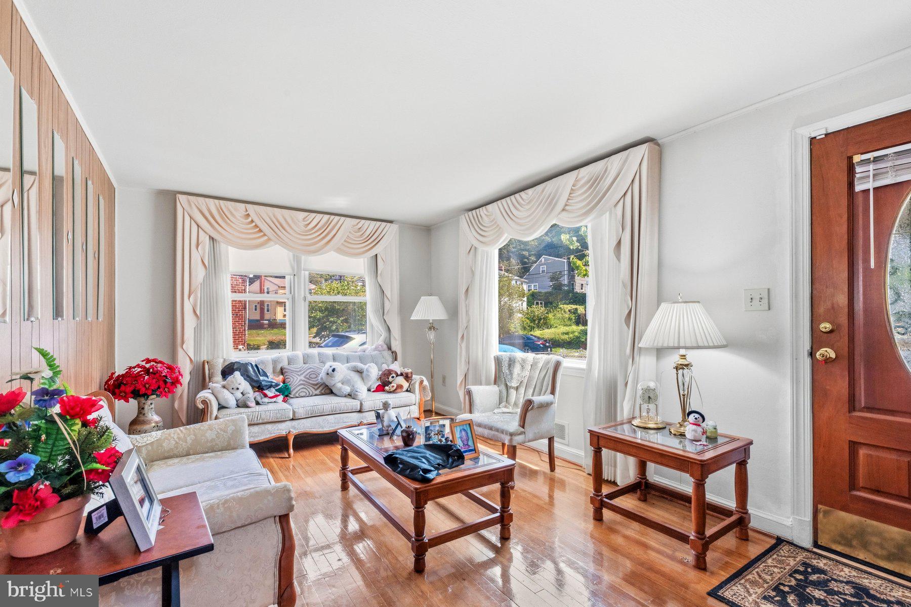 SARGENT KNOLLS - Residential