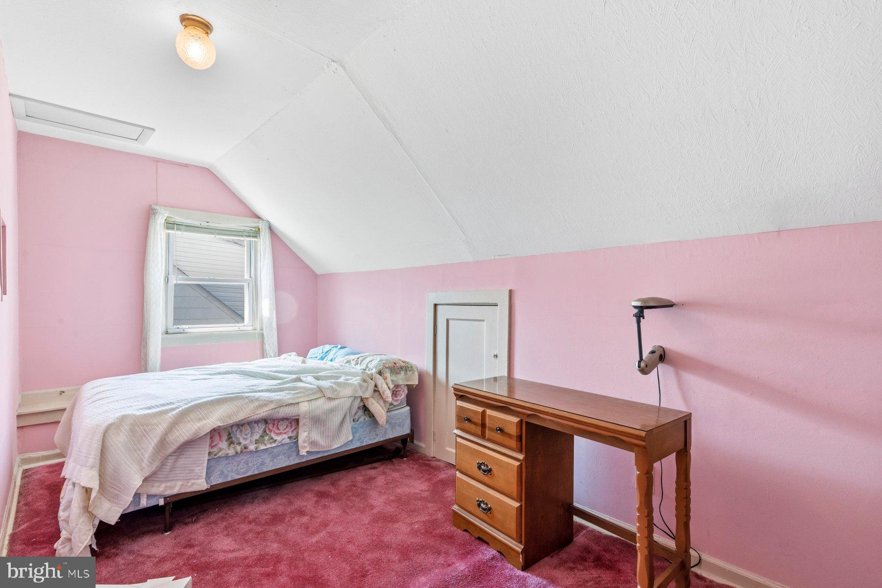 SARGENT KNOLLS - Residential