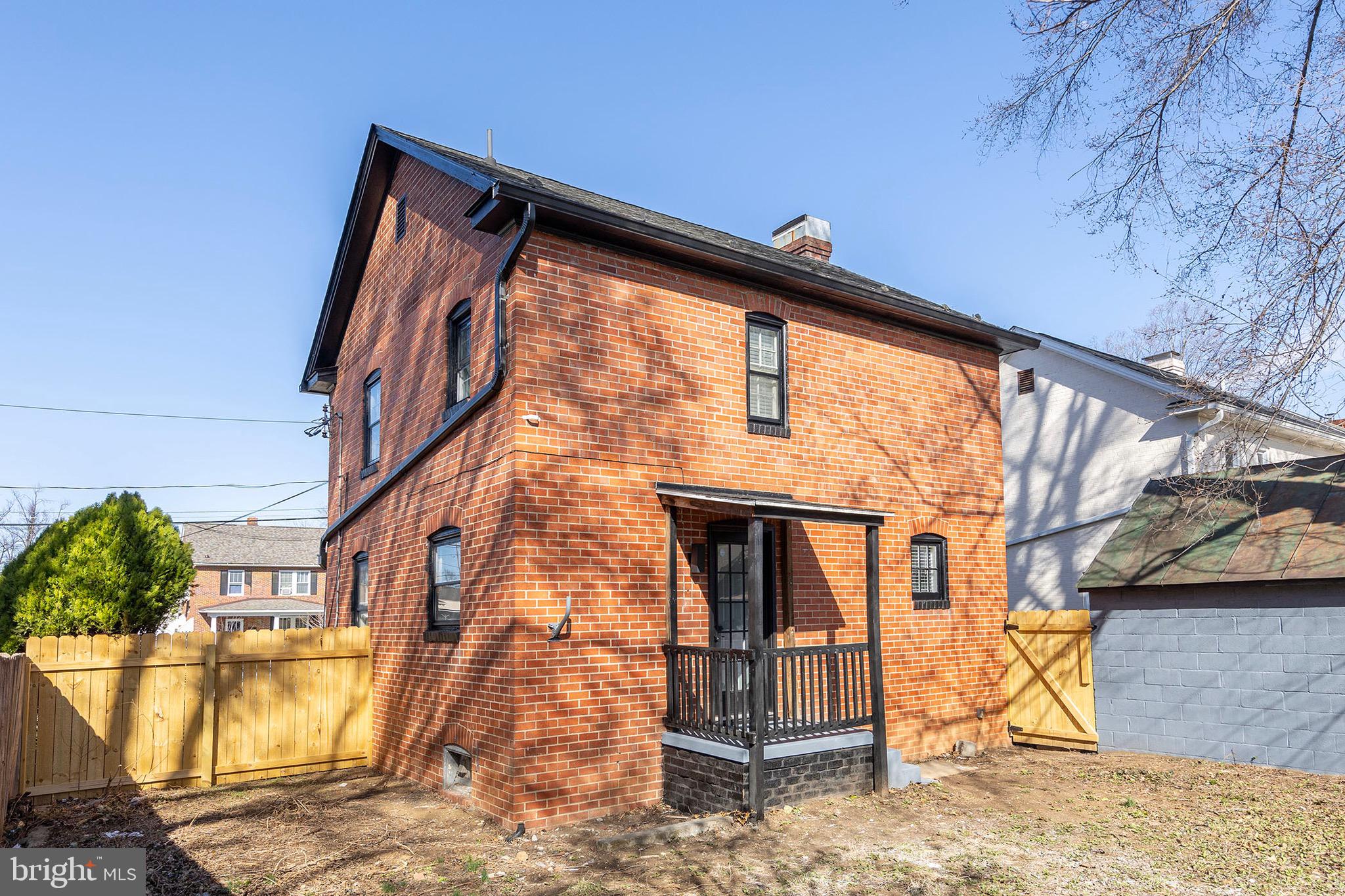 WINCHESTER CITY - Residential