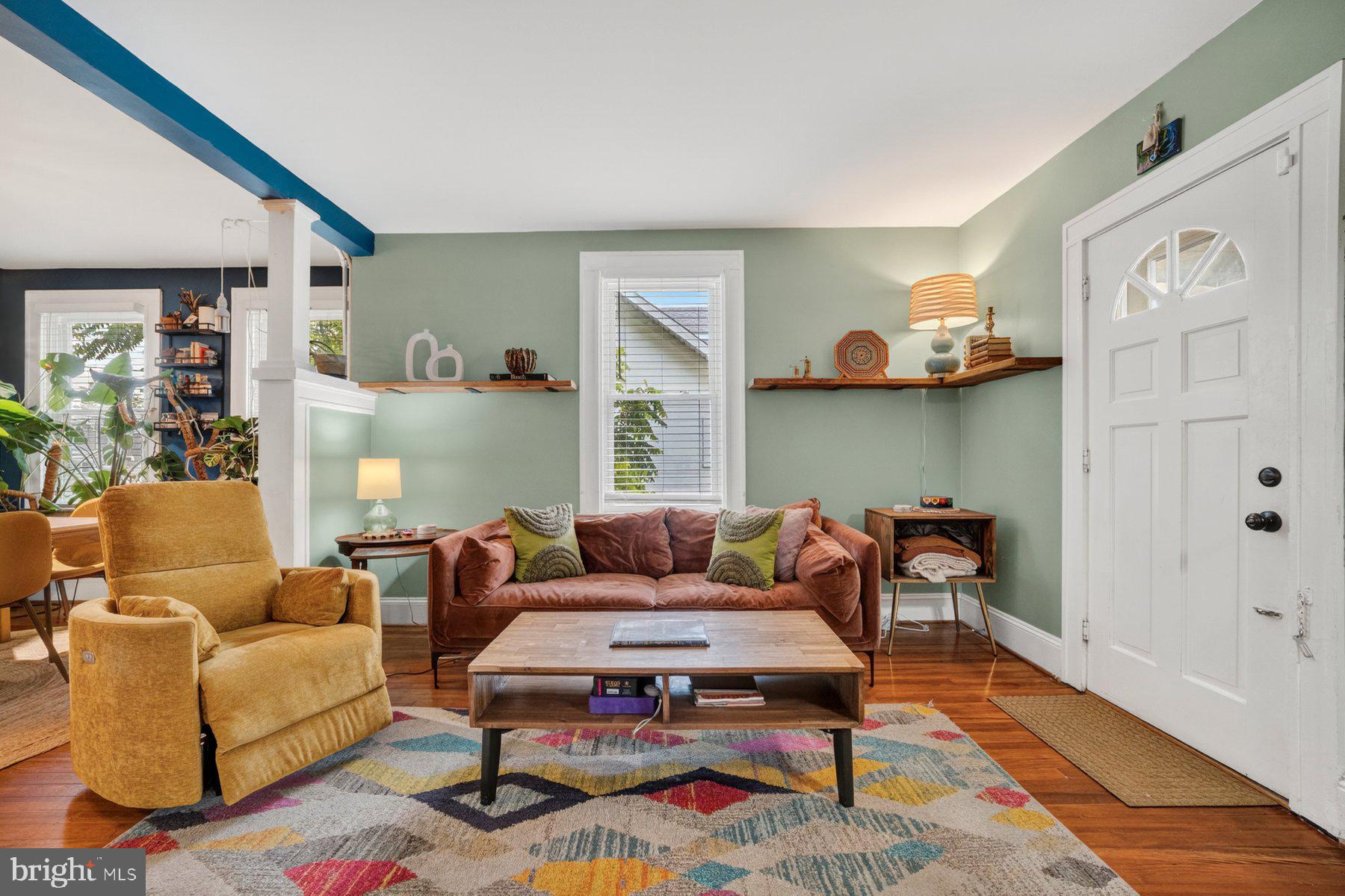 HAMILTON HILLS - Residential