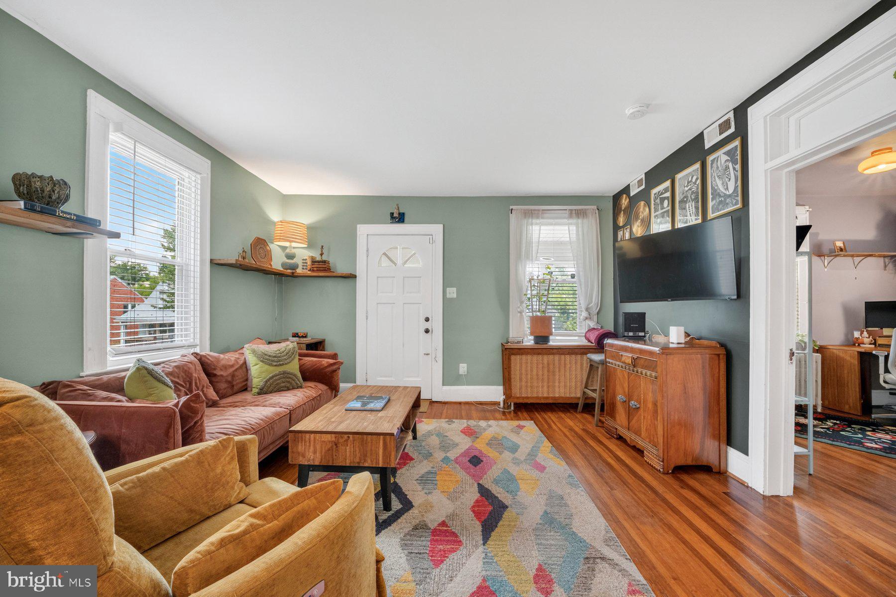 HAMILTON HILLS - Residential