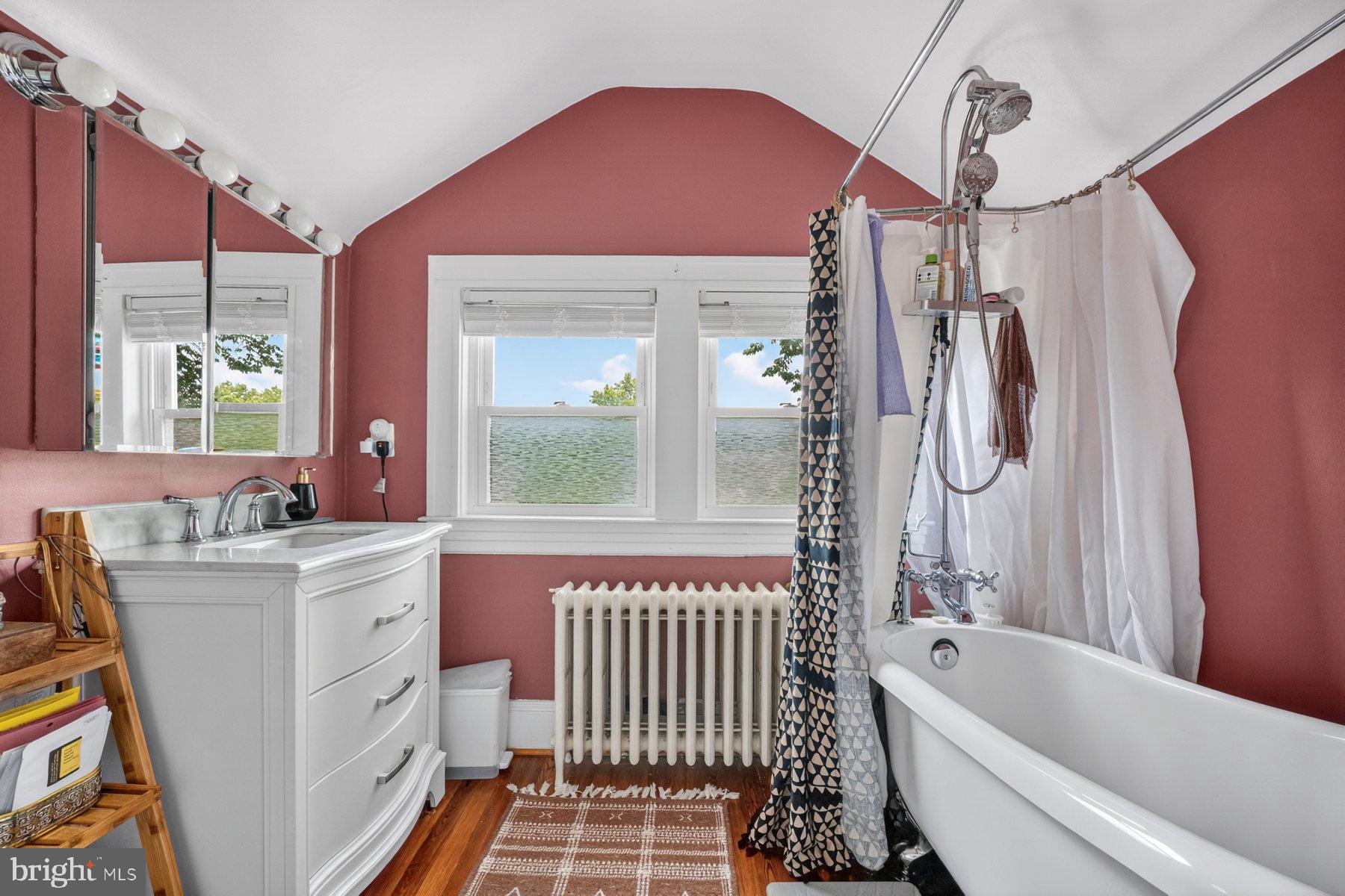 HAMILTON HILLS - Residential