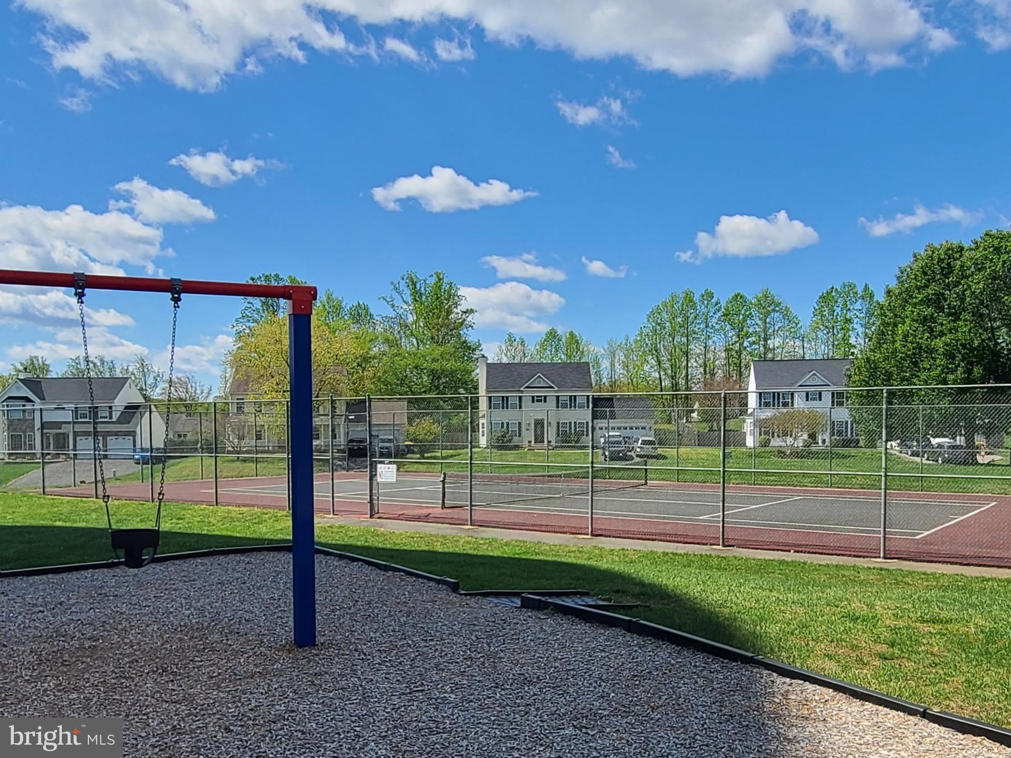 STONE RIVER - Residential Lease