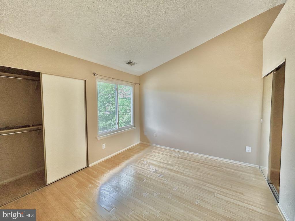 SUMMERRIDGE - Residential Lease