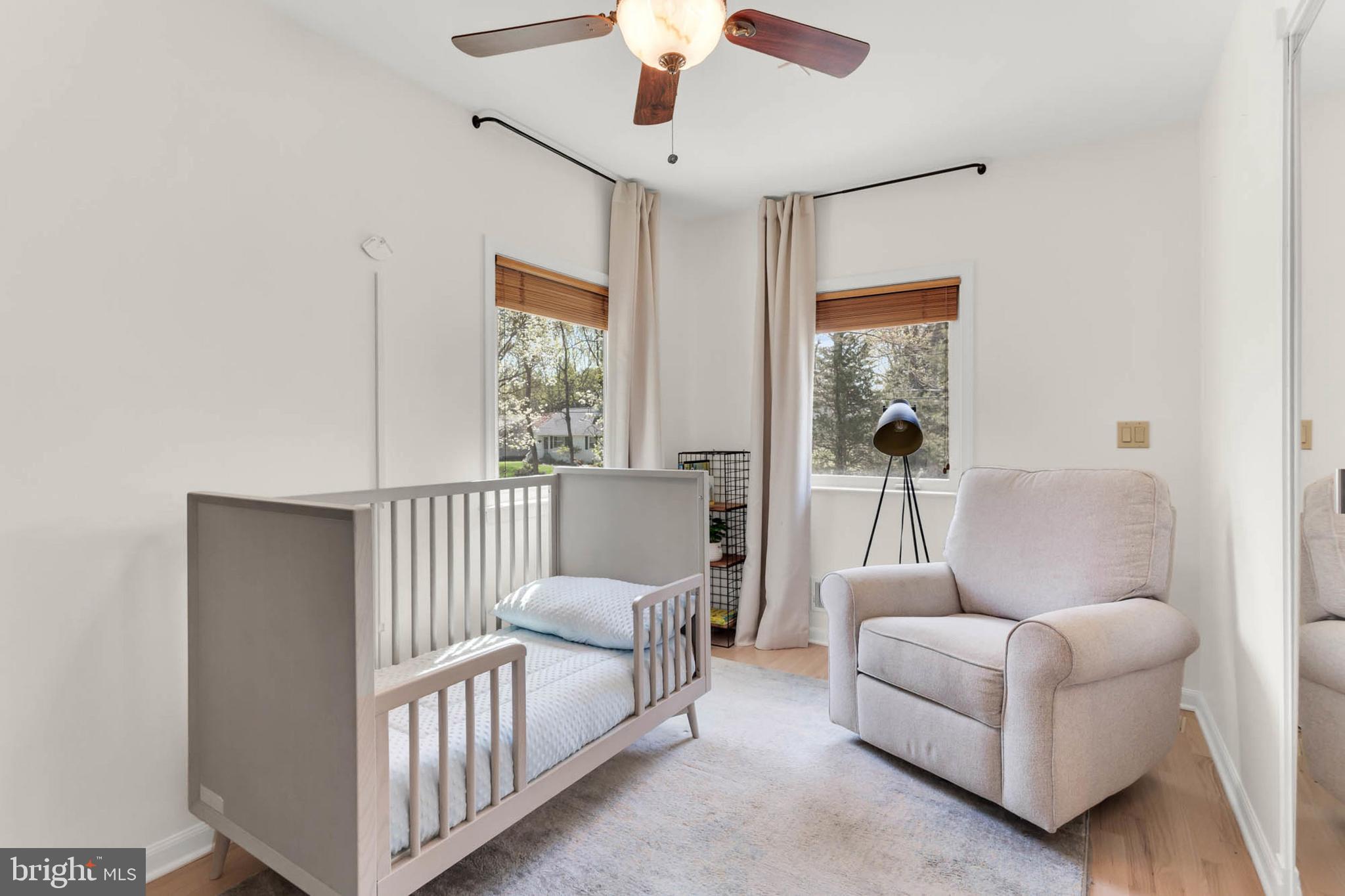 HILLSMERE SHORES - Residential
