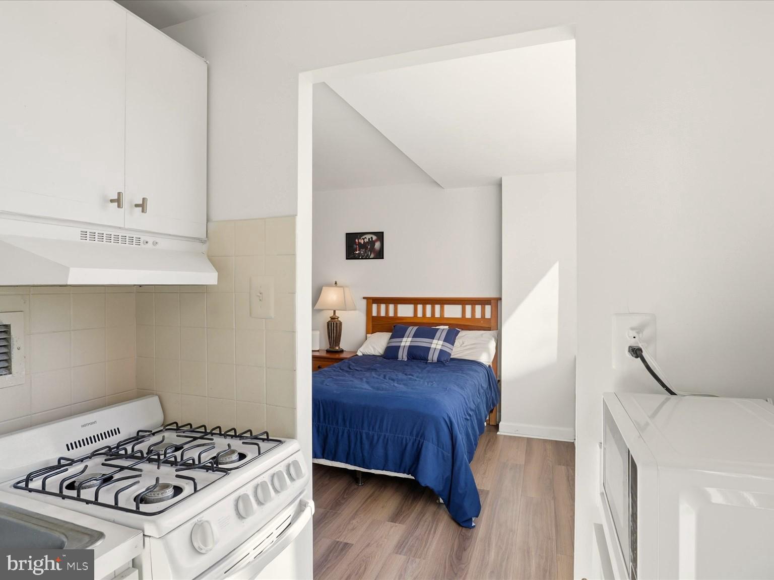 RIVER PLACE - Residential