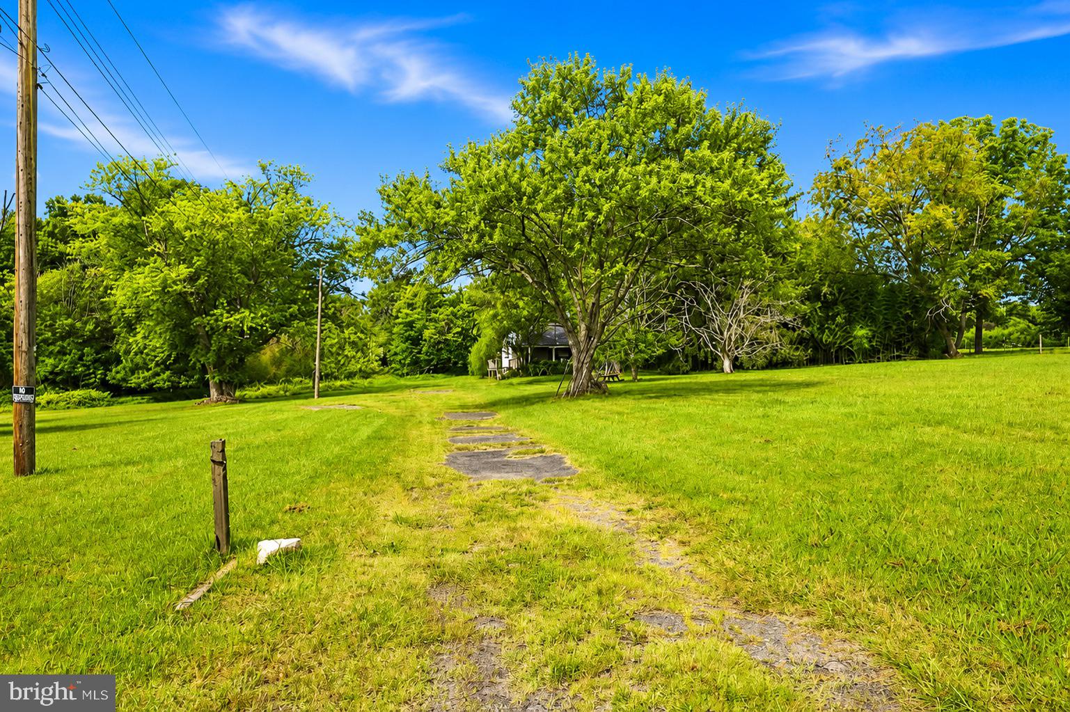 PT ROCKVILLE OUT RES. 3 - Residential