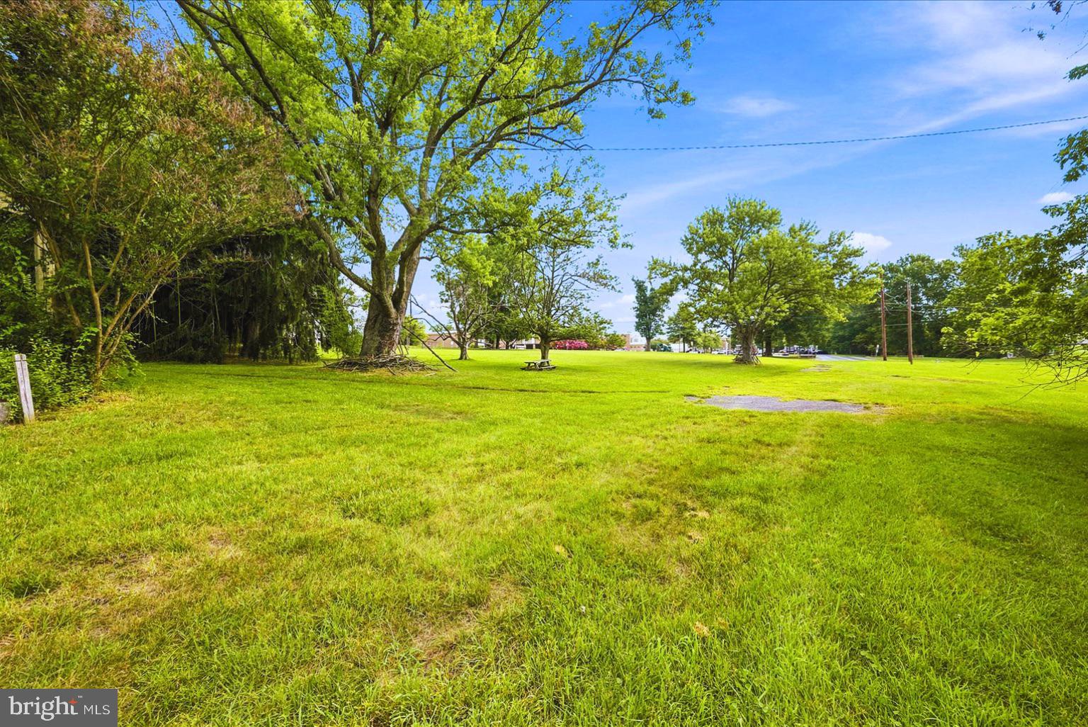 PT ROCKVILLE OUT RES. 3 - Residential