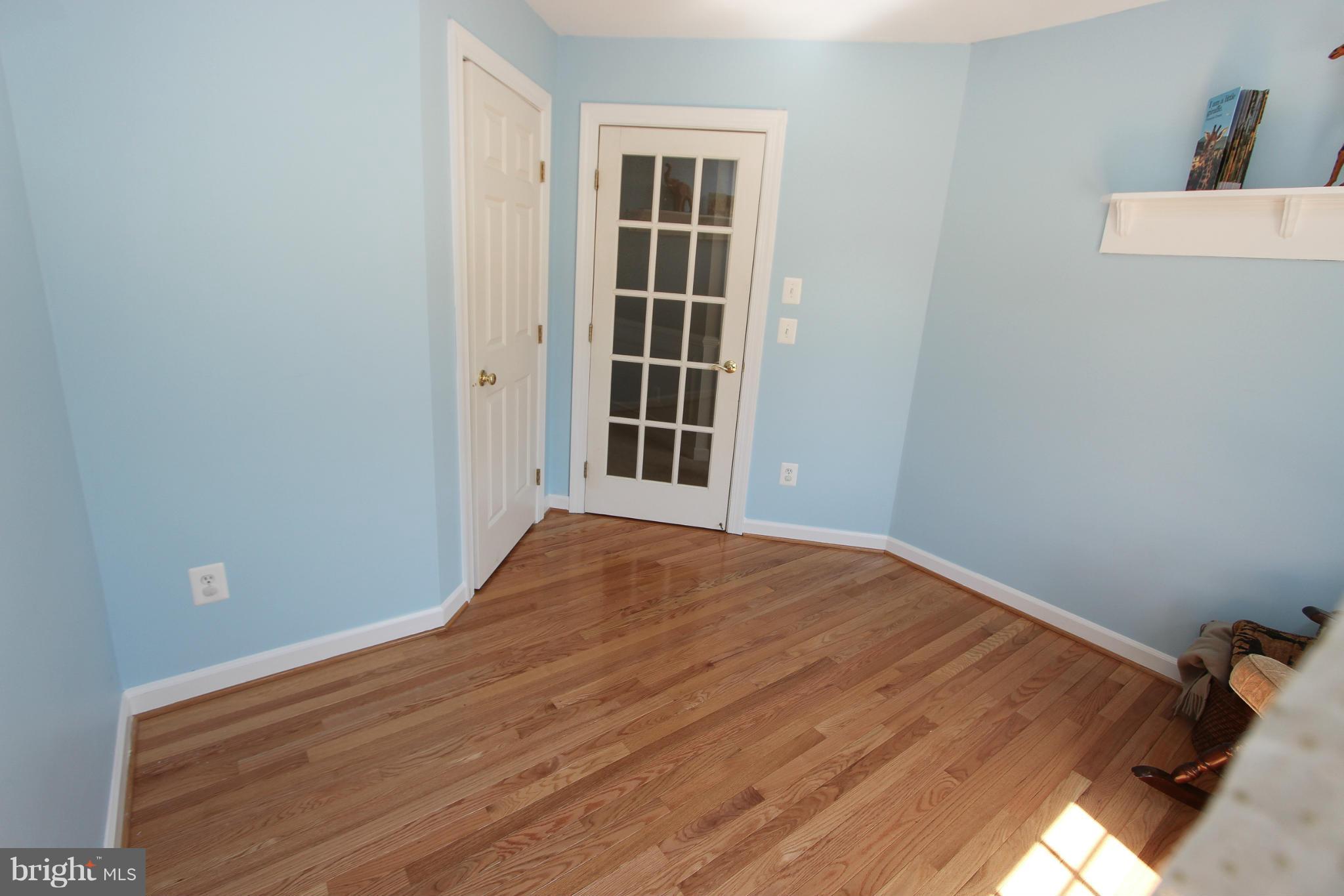 SOUTH RIDING - Residential