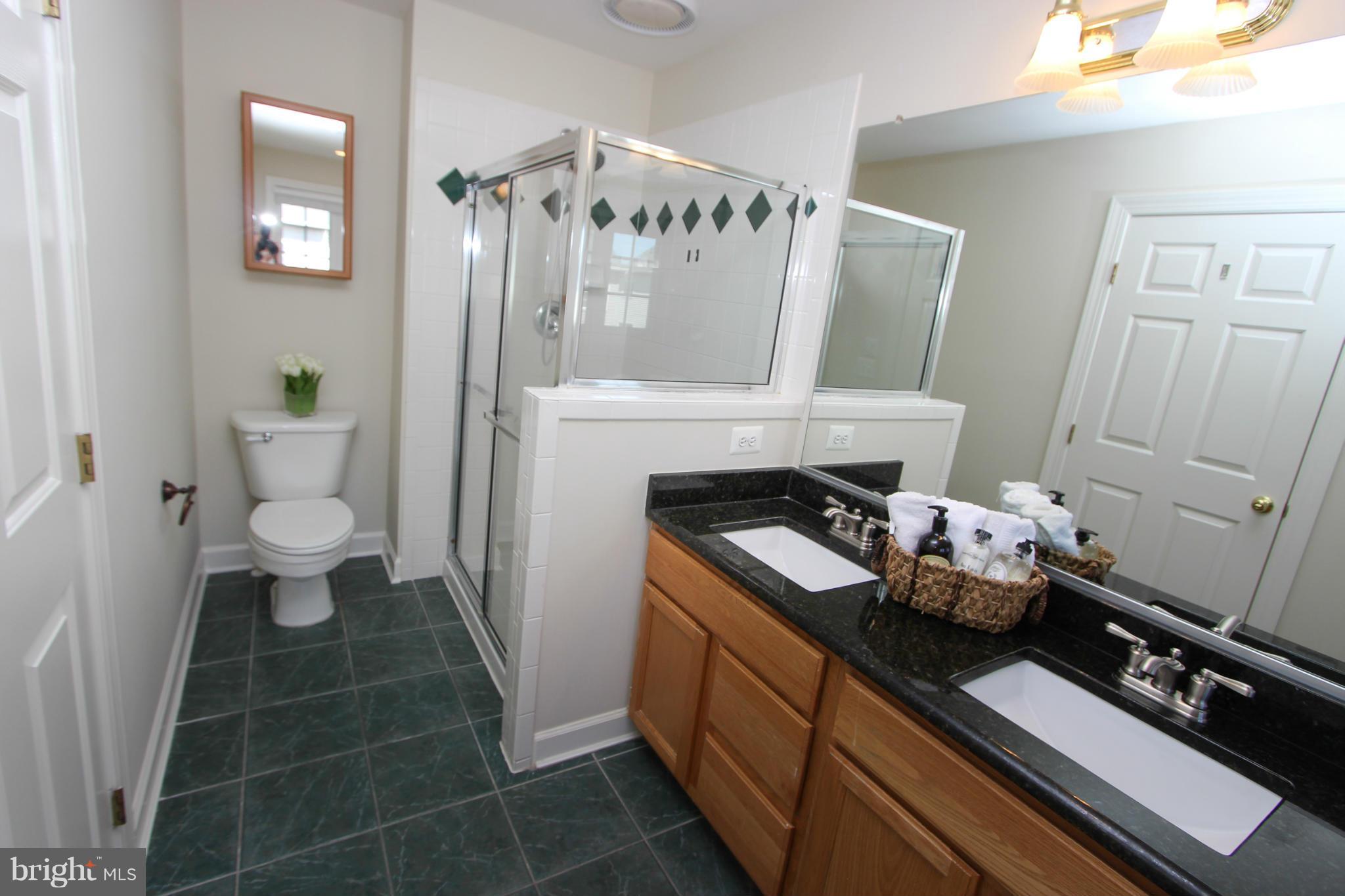 SOUTH RIDING - Residential