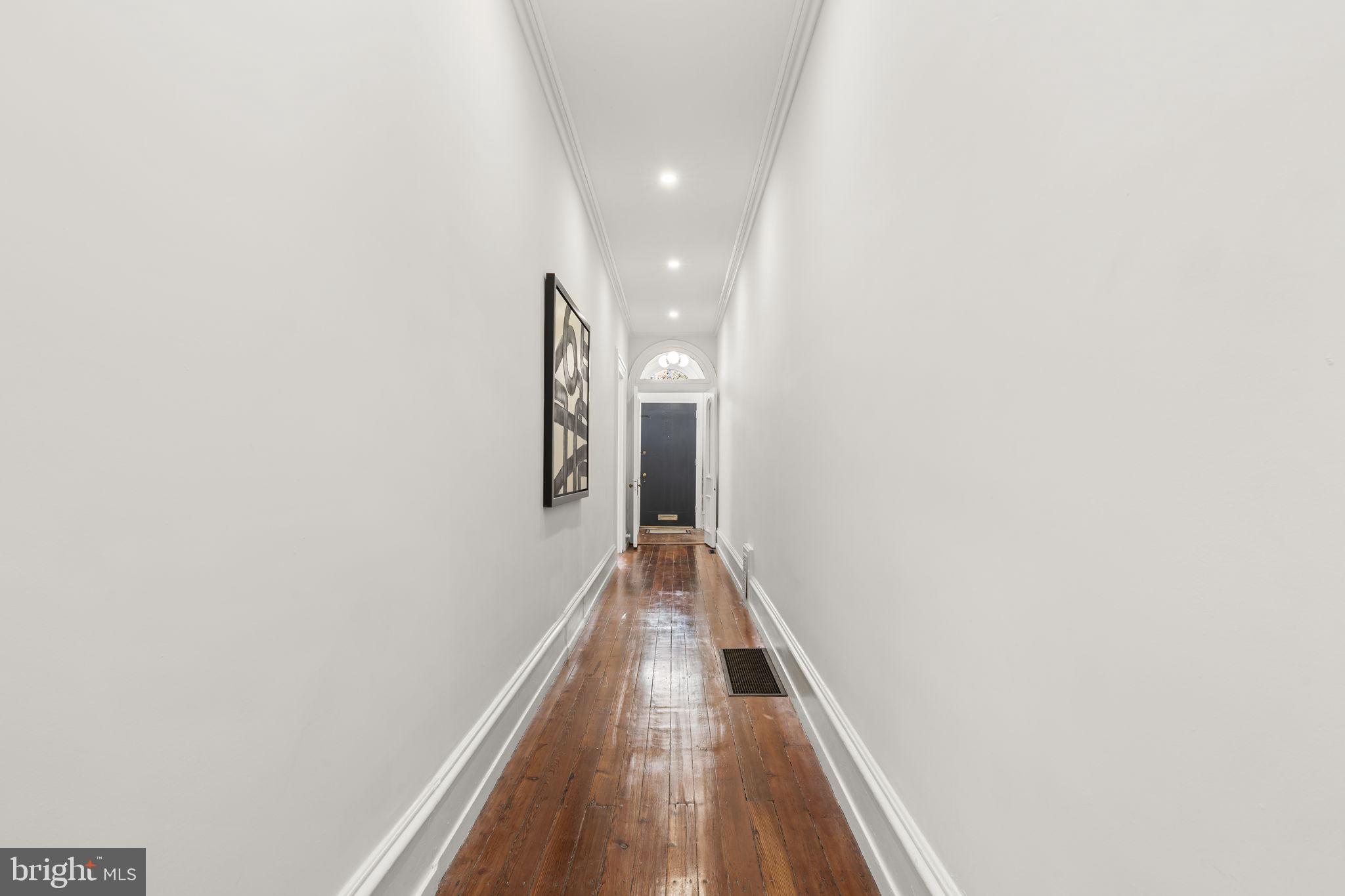 SOCIETY HILL - Residential