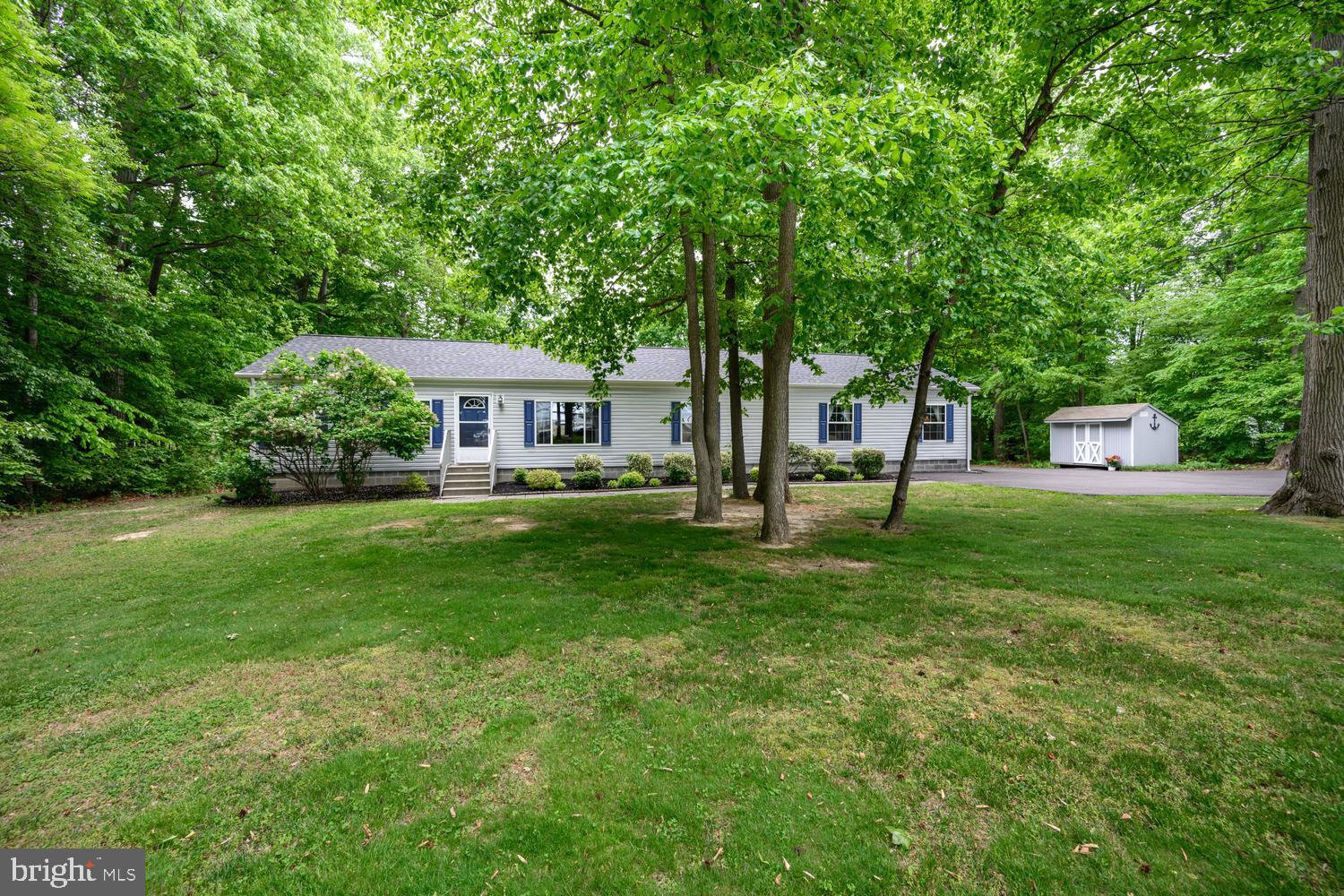 CENTREVILLE - Residential