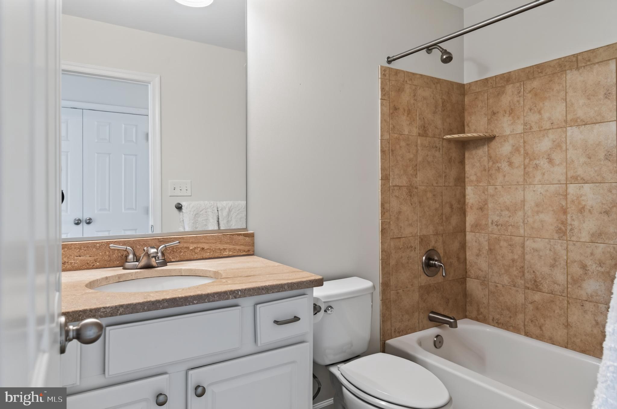 CARRAWAY LANE - Residential