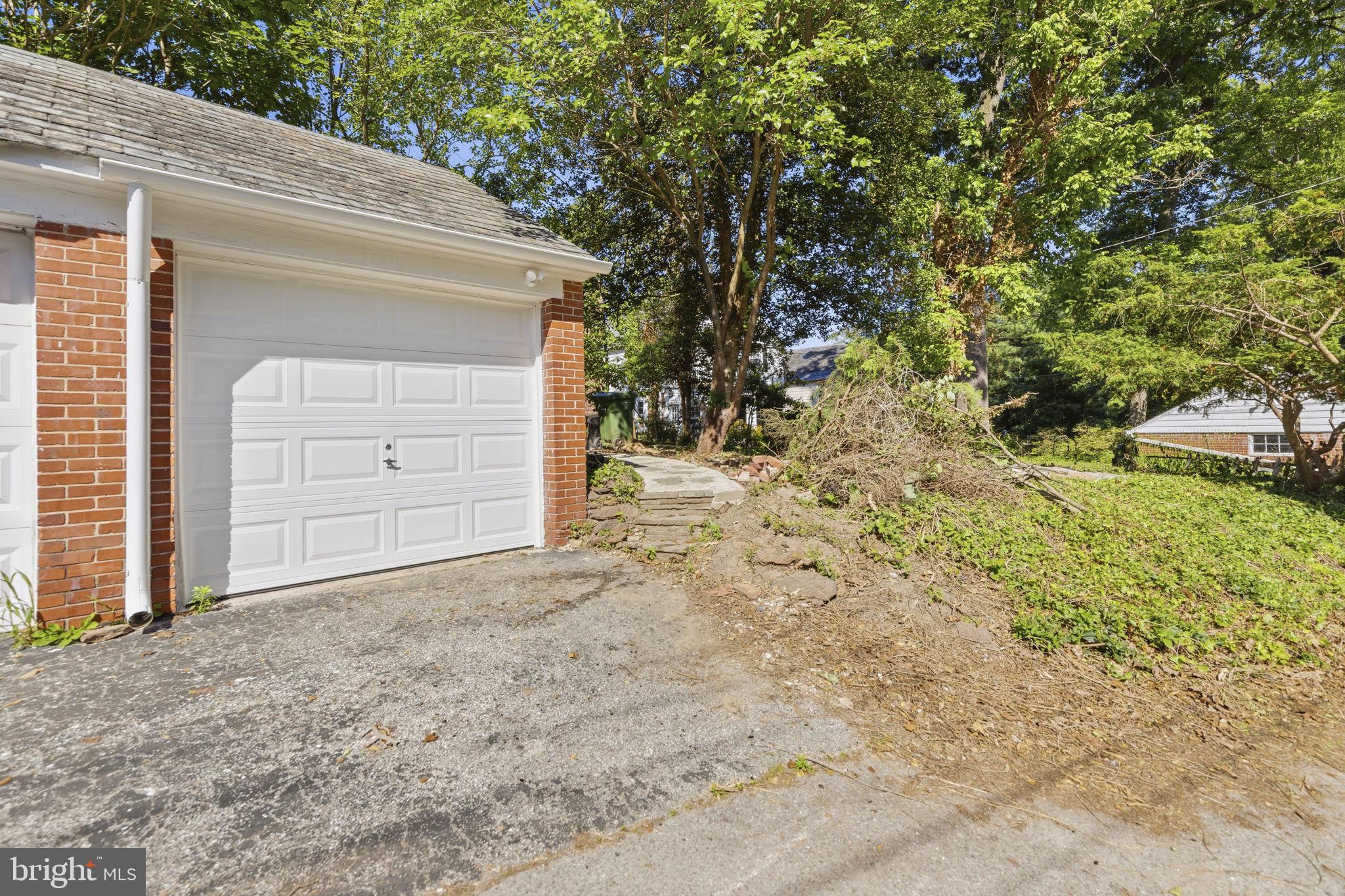 ORIGINAL NORTHWOOD - Residential
