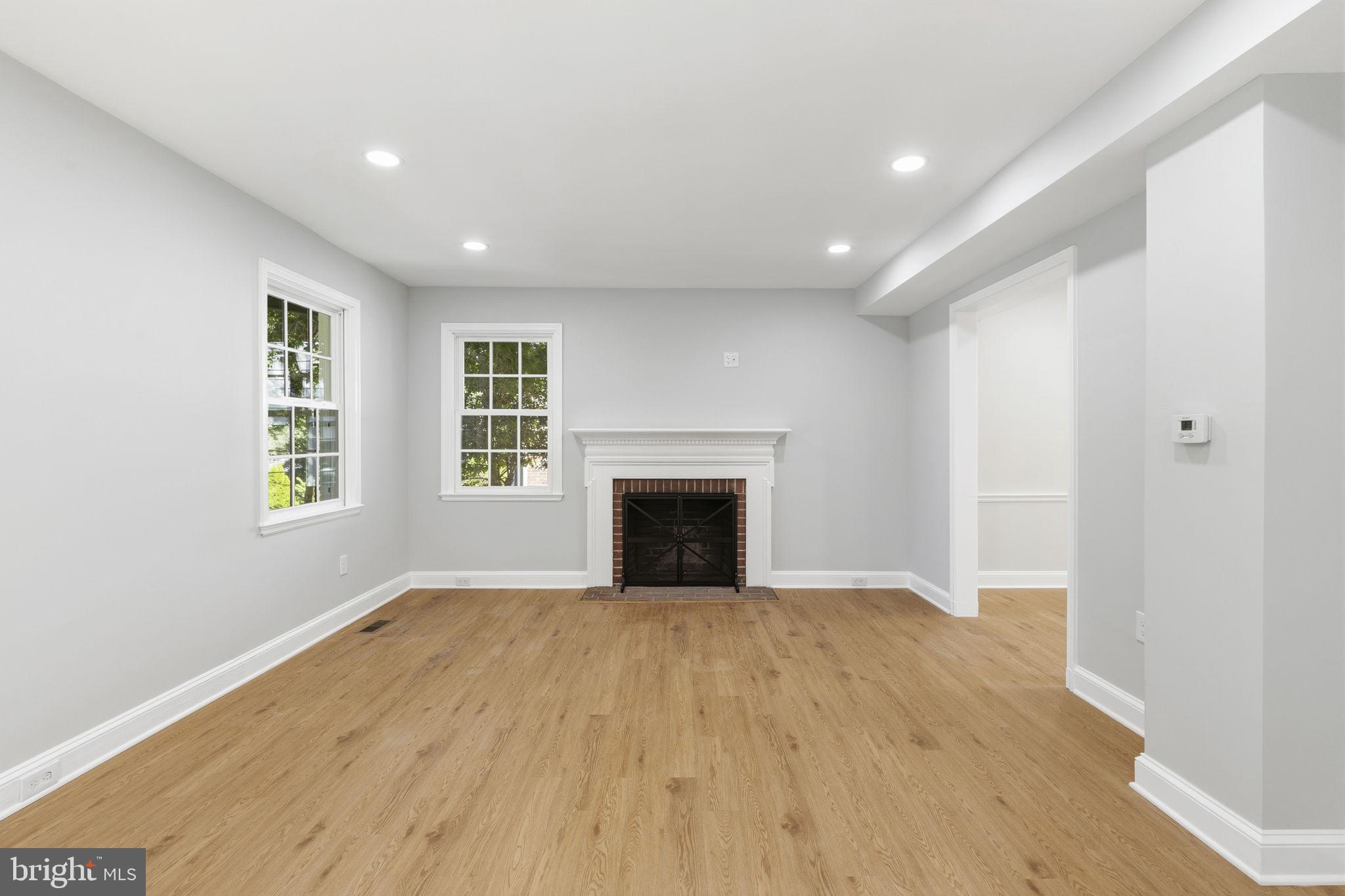 ORIGINAL NORTHWOOD - Residential