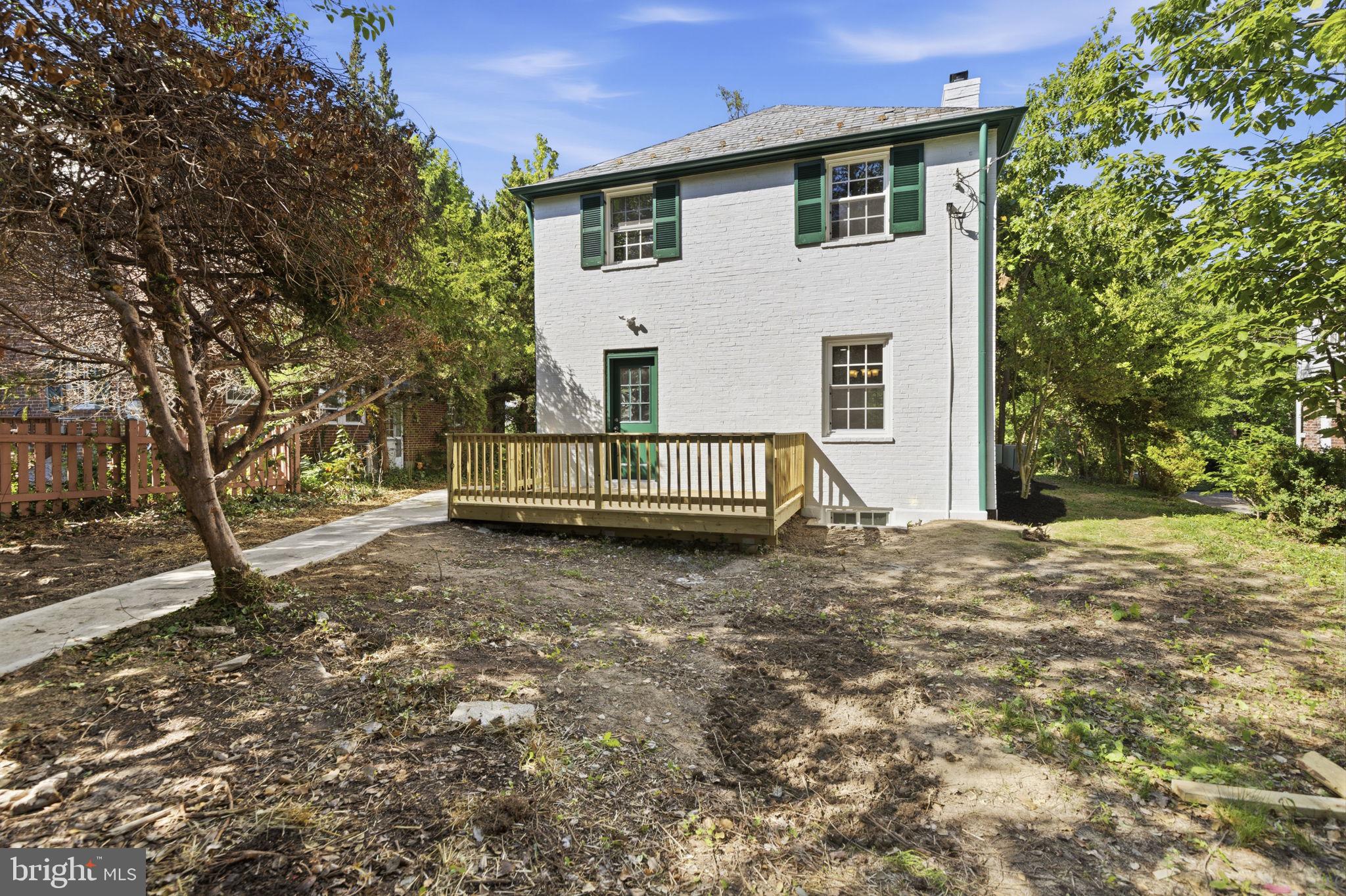 ORIGINAL NORTHWOOD - Residential