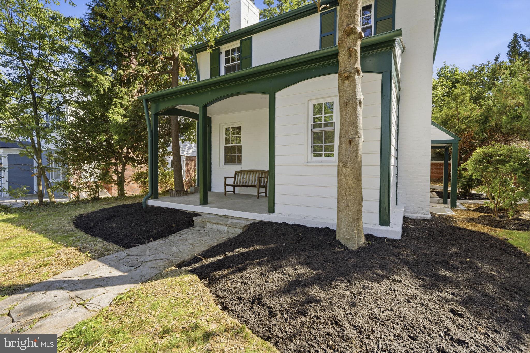 ORIGINAL NORTHWOOD - Residential