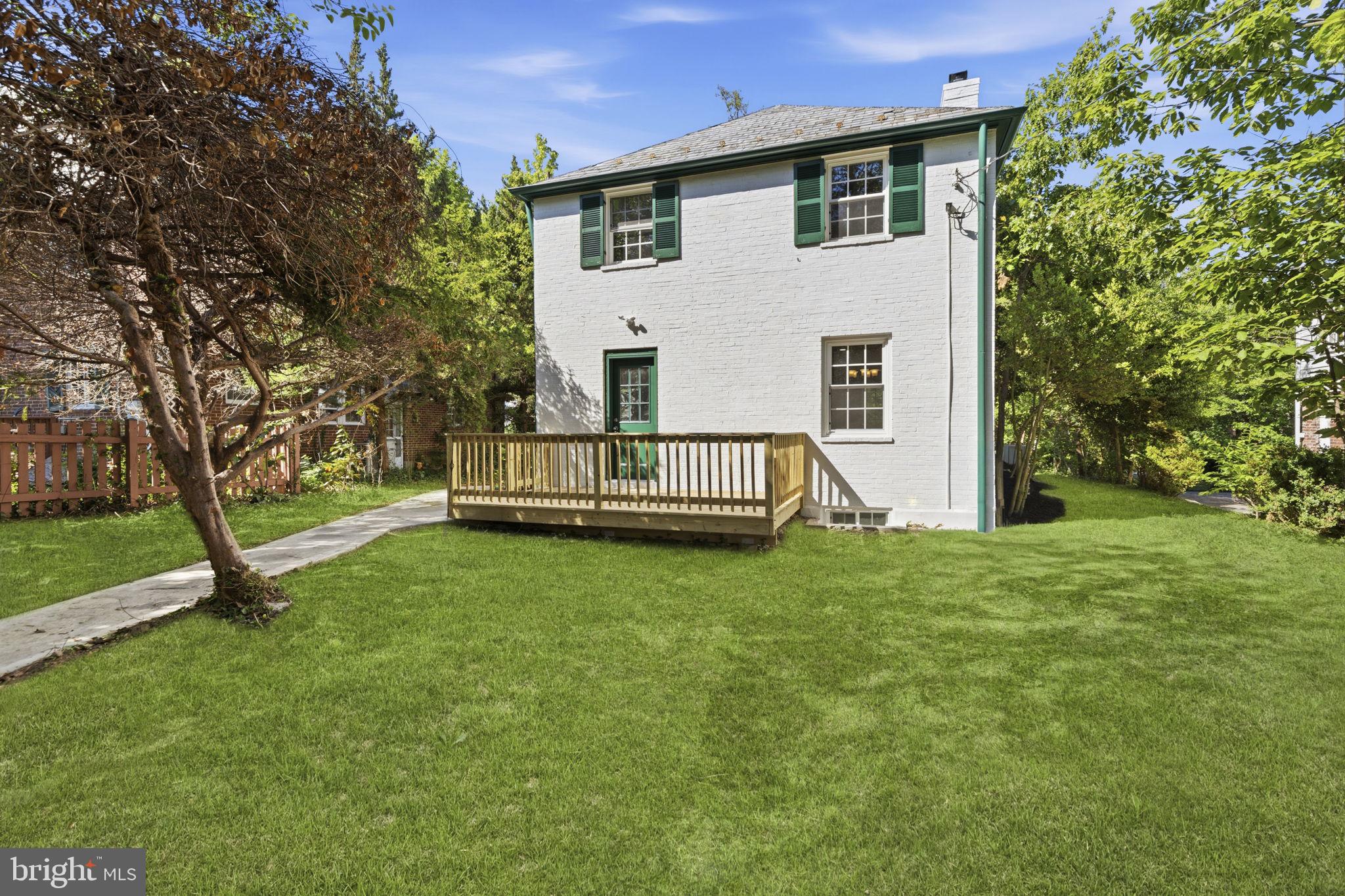 ORIGINAL NORTHWOOD - Residential