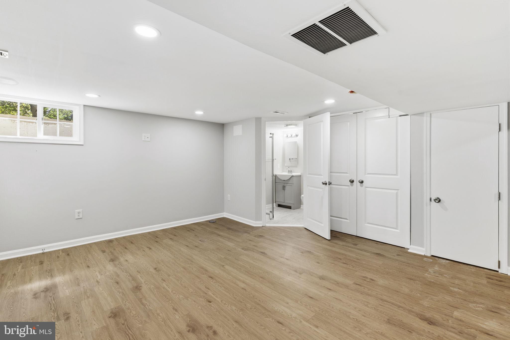 ORIGINAL NORTHWOOD - Residential