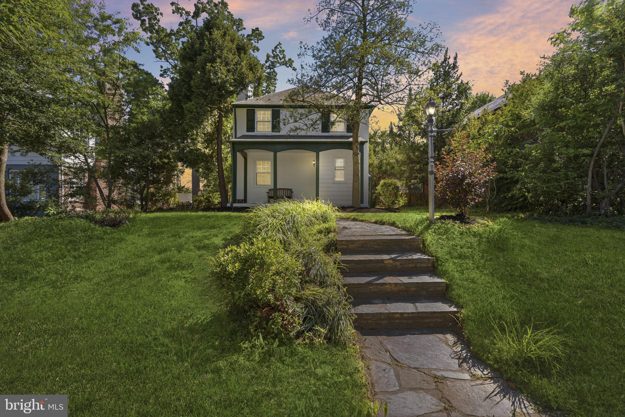 ORIGINAL NORTHWOOD - Residential