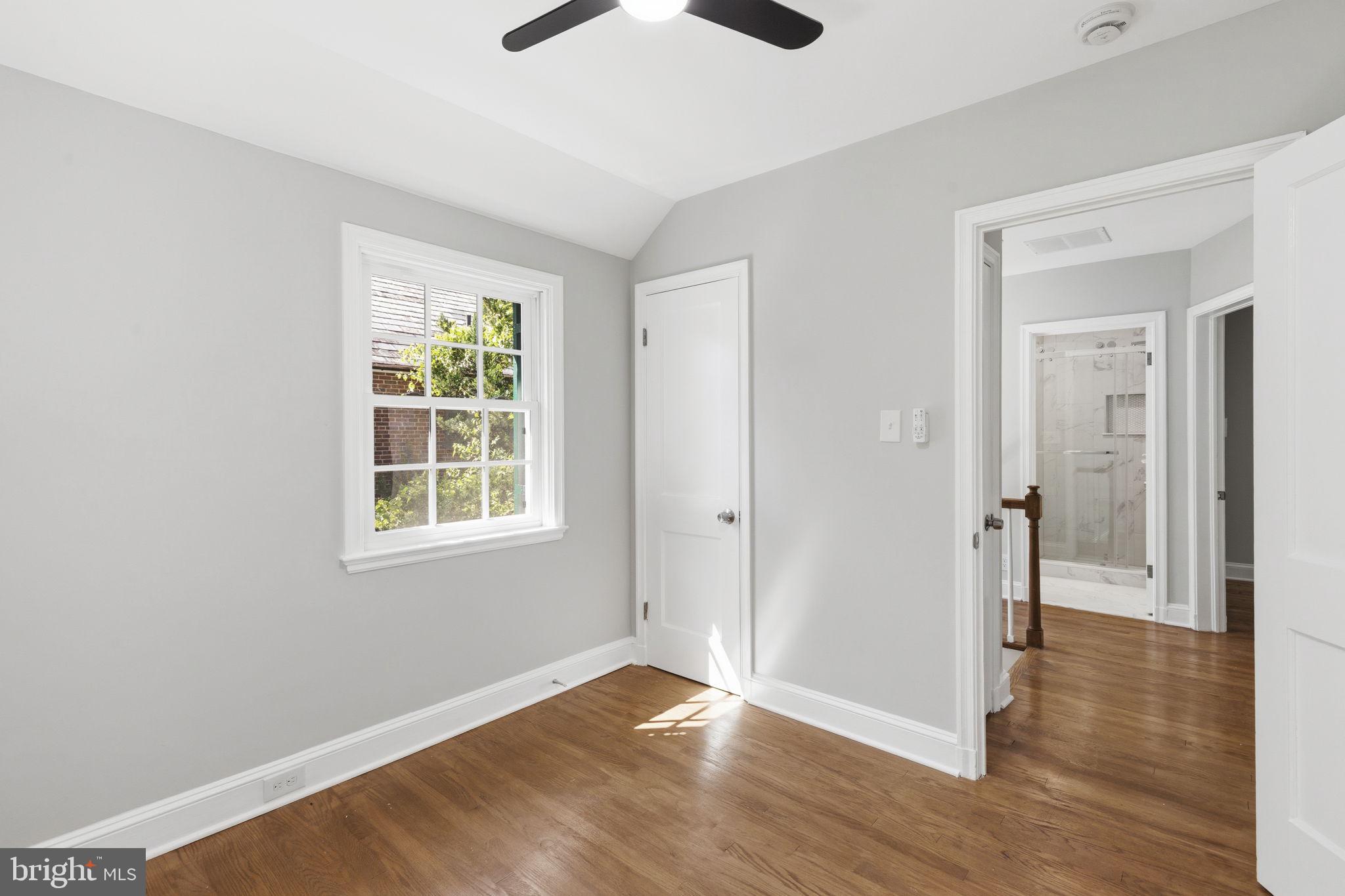 ORIGINAL NORTHWOOD - Residential
