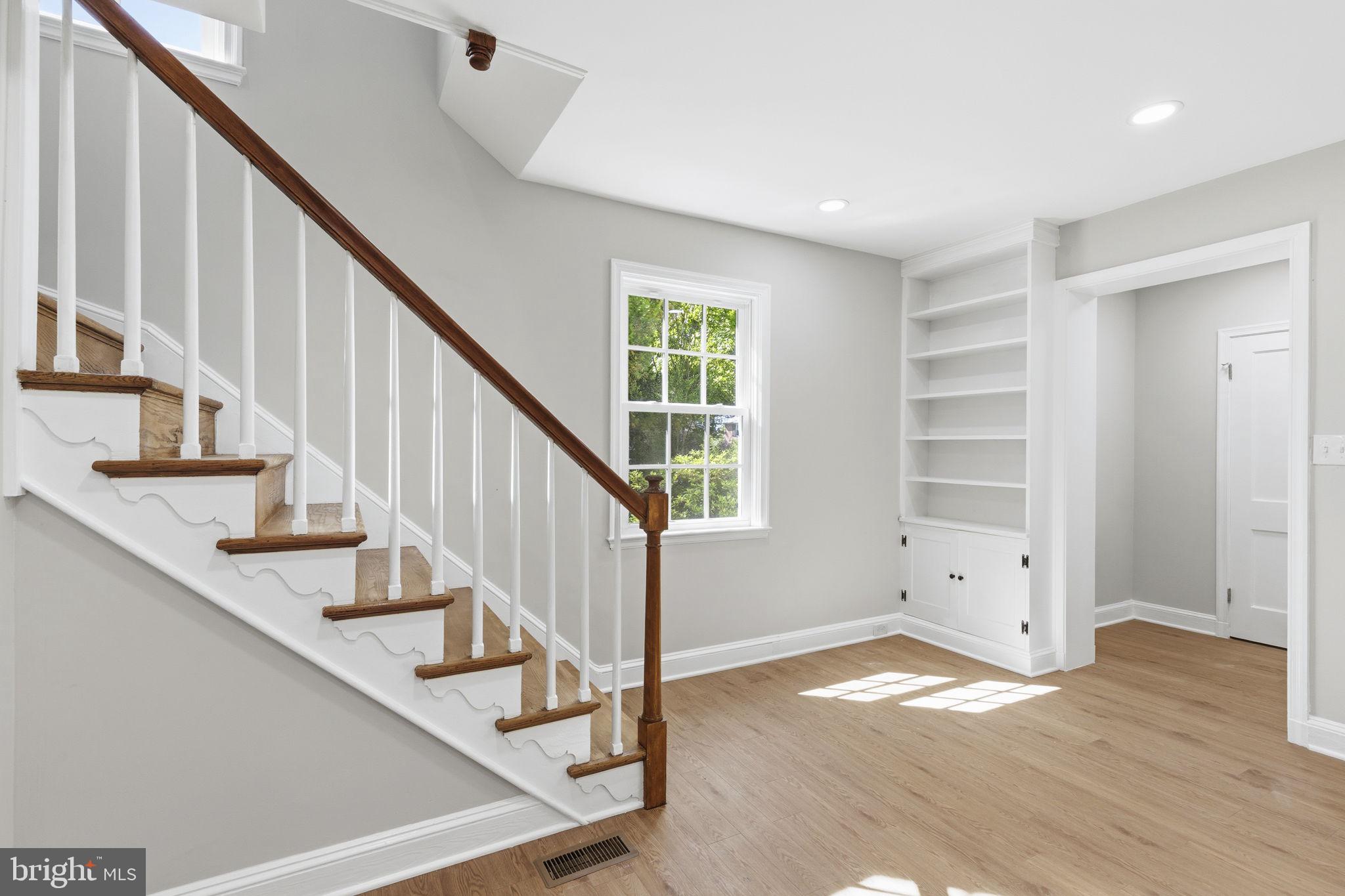 ORIGINAL NORTHWOOD - Residential
