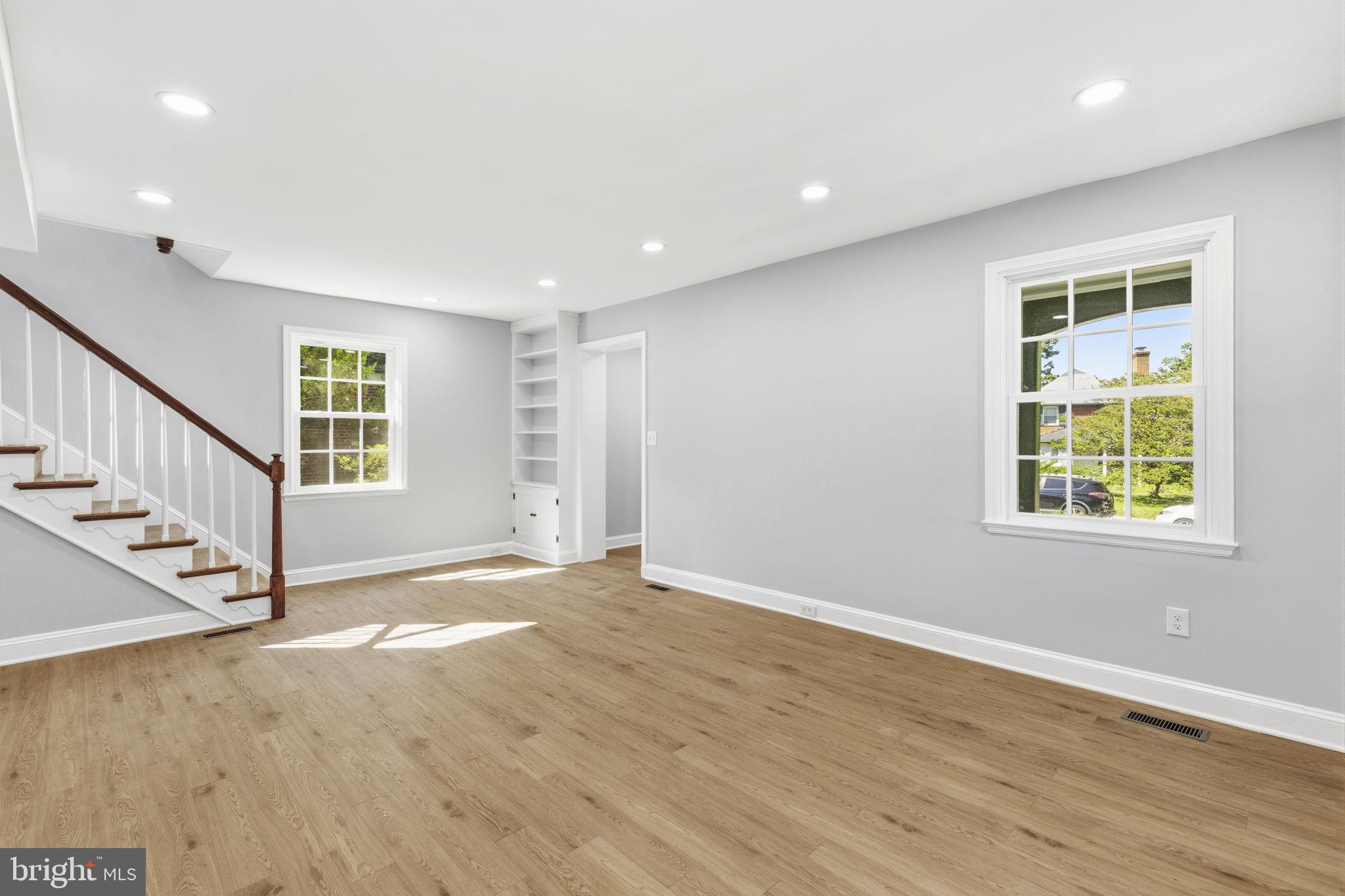 ORIGINAL NORTHWOOD - Residential
