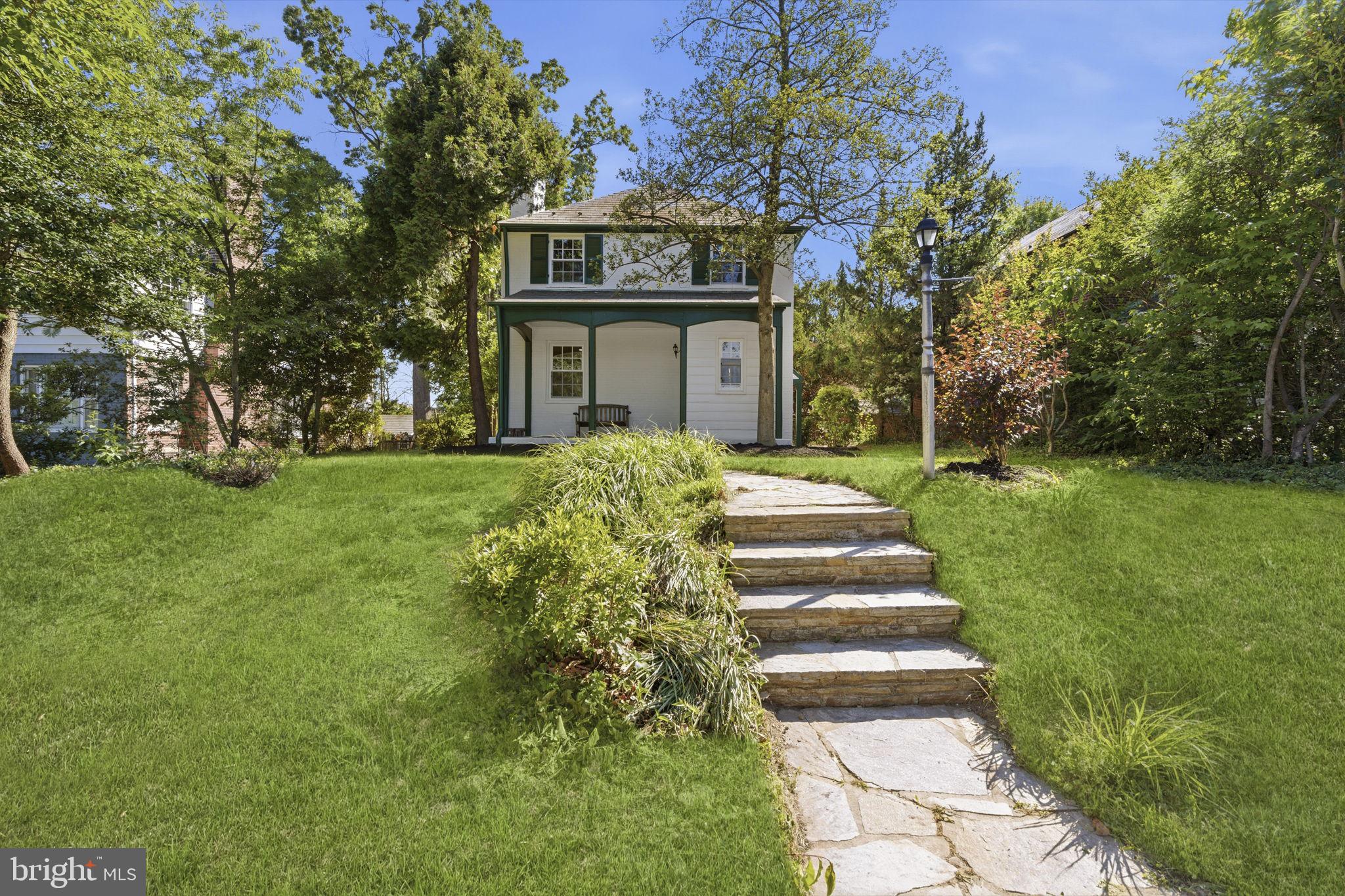 ORIGINAL NORTHWOOD - Residential